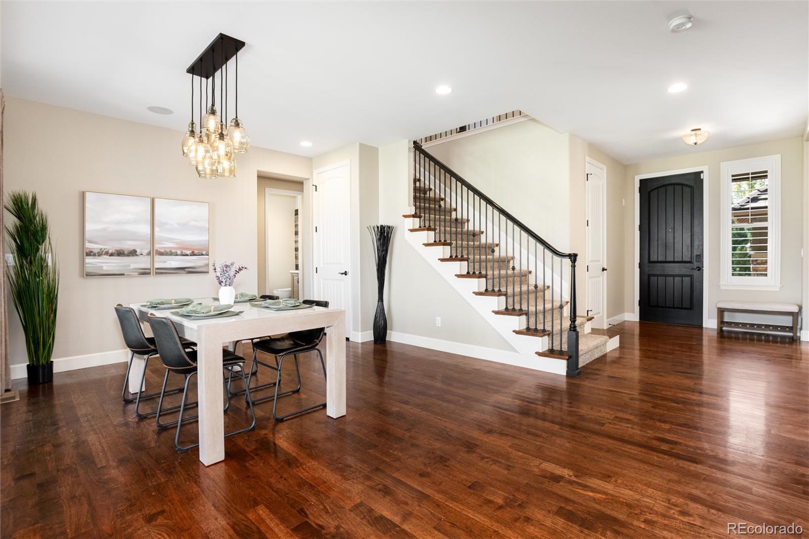 Highlands Ranch, Colorado, 80126, United States, 4 Bedrooms Bedrooms, ,4 BathroomsBathrooms,Residential,Active,1951823