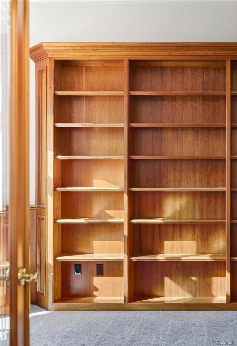 Lone Tree, Colorado, 80124, United States, 4 Bedrooms Bedrooms, ,5 BathroomsBathrooms,Residential,Active,2017434