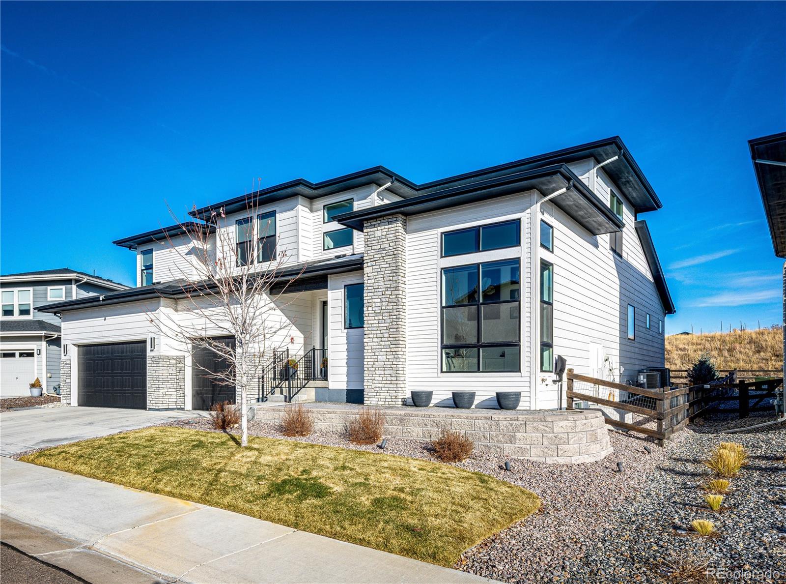 Castle Rock, Colorado, 80104, United States, 4 Bedrooms Bedrooms, ,4 BathroomsBathrooms,Residential,Active,2001365