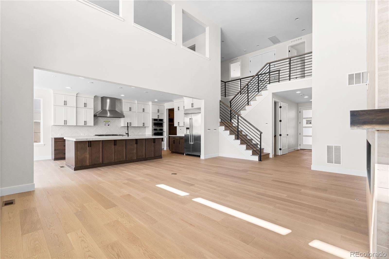 Castle Pines, Colorado, 80108, United States, 7 Bedrooms Bedrooms, ,7 BathroomsBathrooms,Residential,Active,1889020