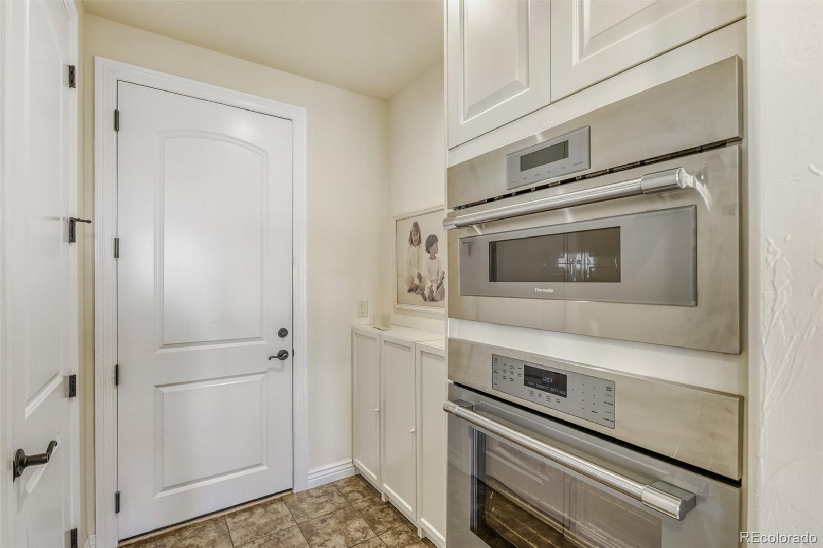 Lone Tree, Colorado, 80124, United States, 5 Bedrooms Bedrooms, ,5 BathroomsBathrooms,Residential,Active,2017438