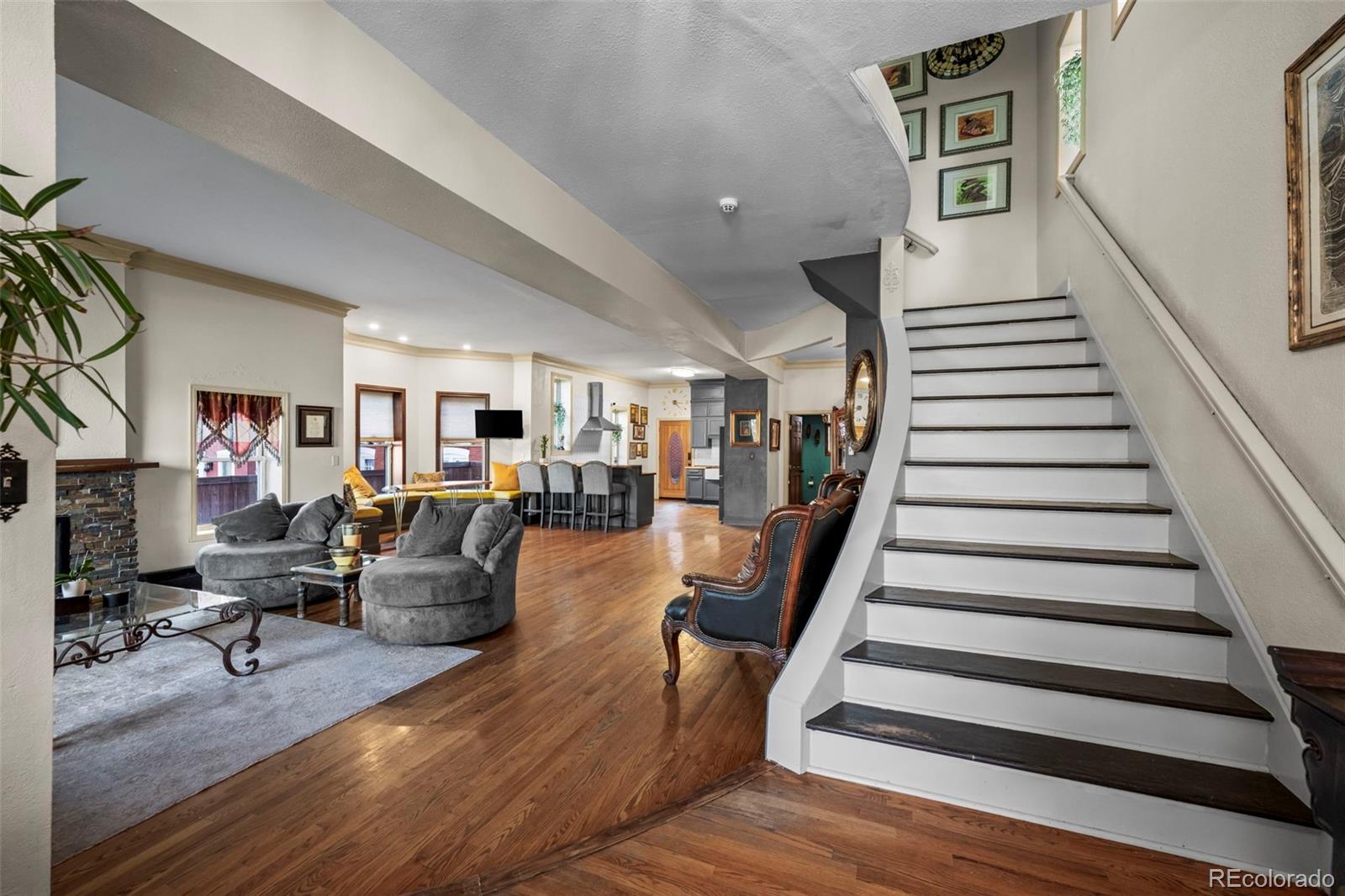 Denver, Colorado, 80211, United States, 4 Bedrooms Bedrooms, ,4 BathroomsBathrooms,Residential,Active,2012461