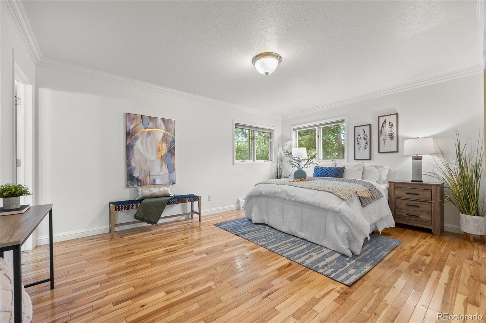 Englewood, Colorado, 80111, United States, 4 Bedrooms Bedrooms, ,3 BathroomsBathrooms,Residential,Active,1909660