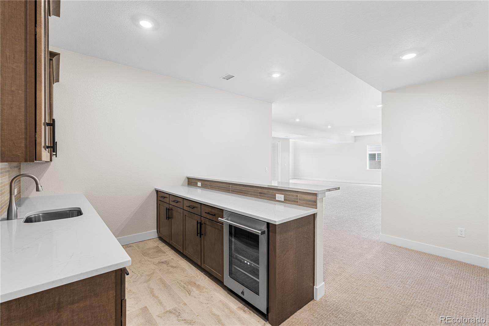 Castle Pines, Colorado, 80108, United States, ,5 BathroomsBathrooms,Residential,Active,1824040