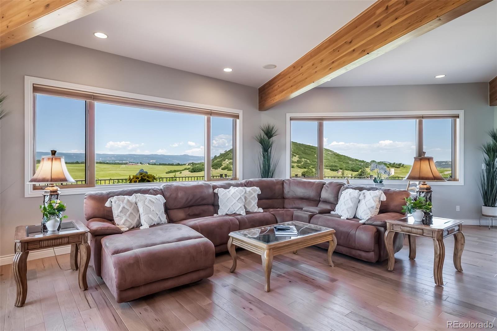 Larkspur, Colorado, 80118, United States, 4 Bedrooms Bedrooms, ,3 BathroomsBathrooms,Residential,Active,2007969