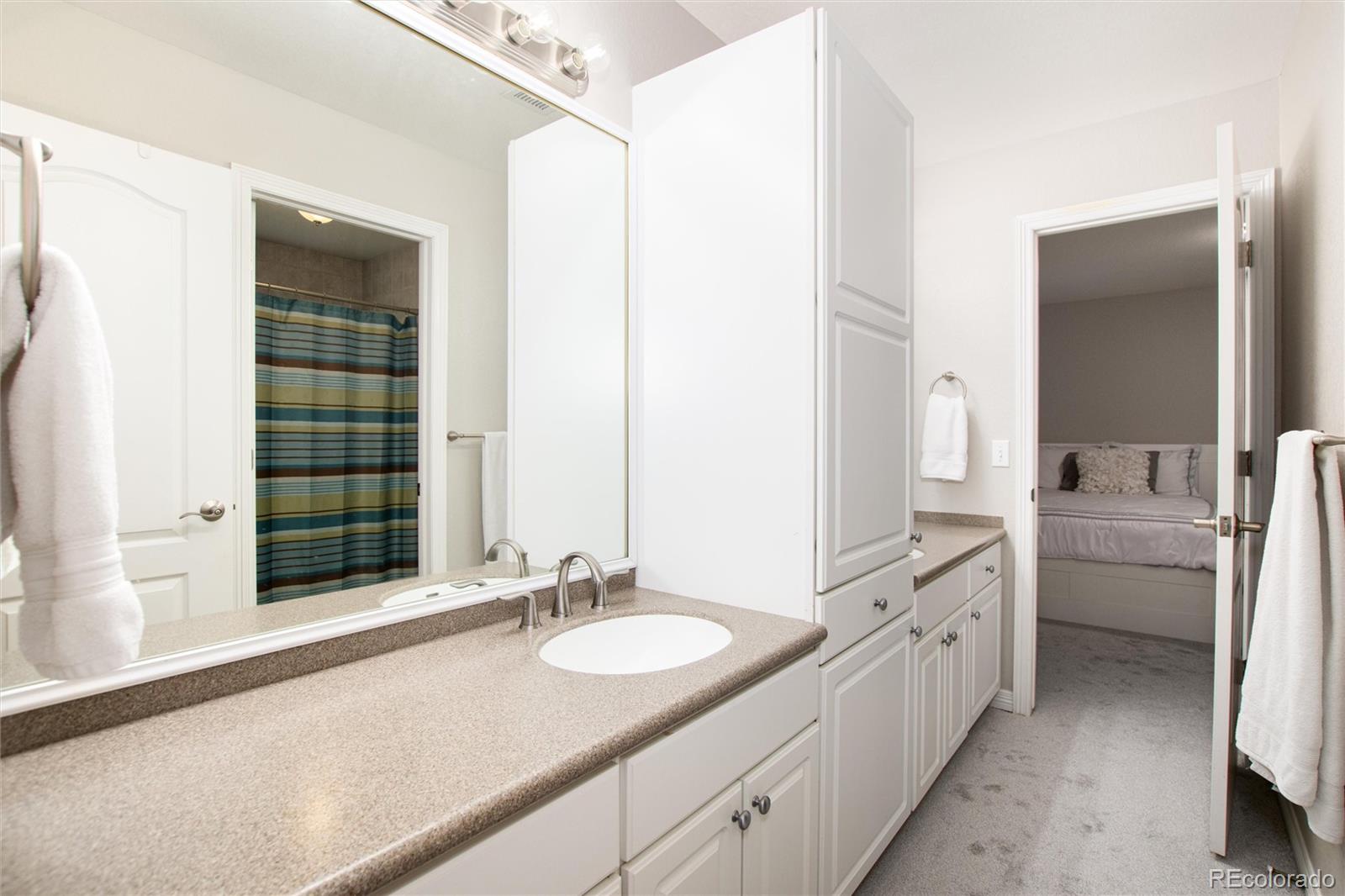 Littleton, Colorado, 80123, United States, 4 Bedrooms Bedrooms, ,4 BathroomsBathrooms,Residential,Active,1936610