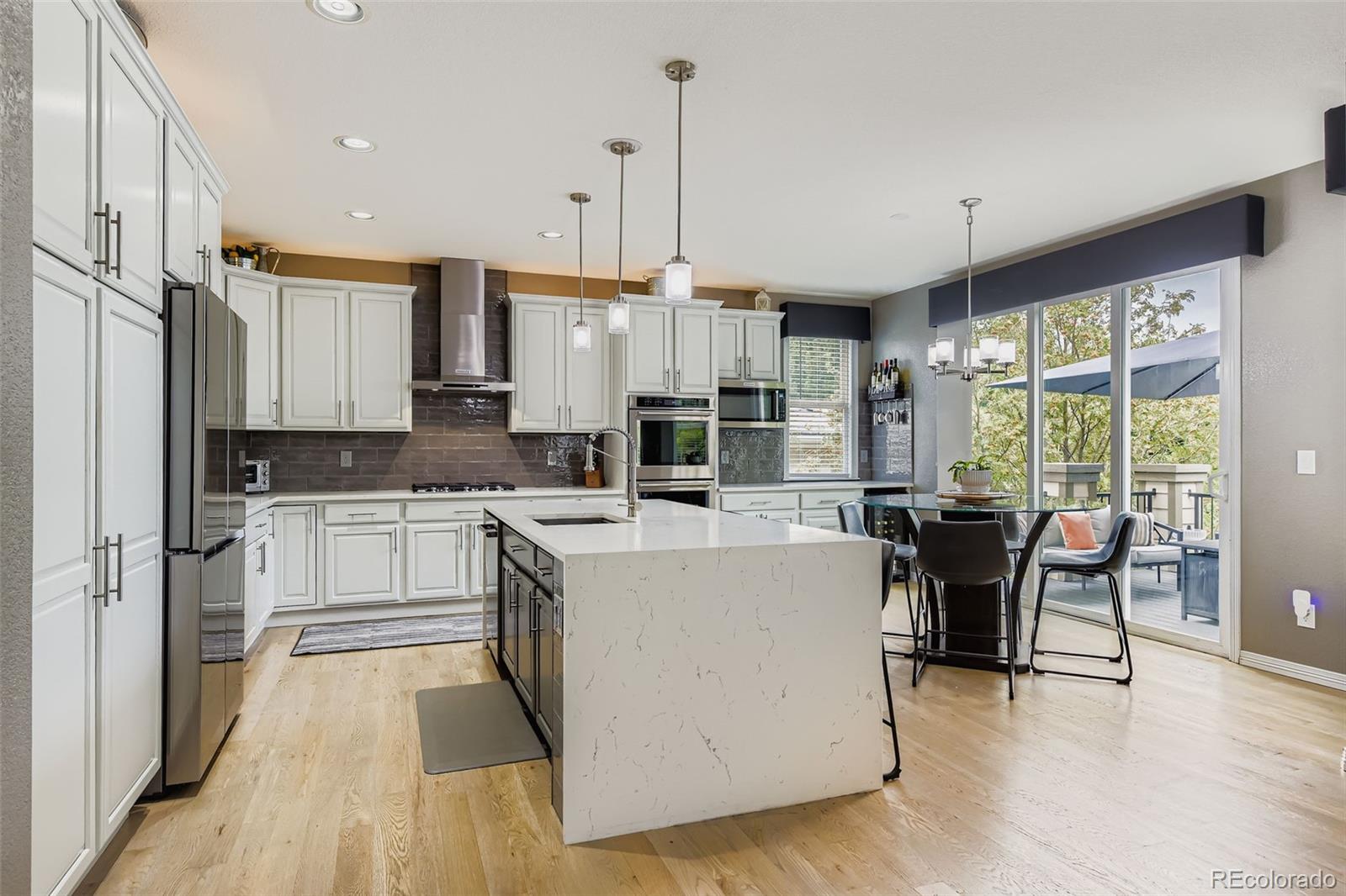 Highlands Ranch, Colorado, 80126, United States, 6 Bedrooms Bedrooms, ,6 BathroomsBathrooms,Residential,Active,1905068