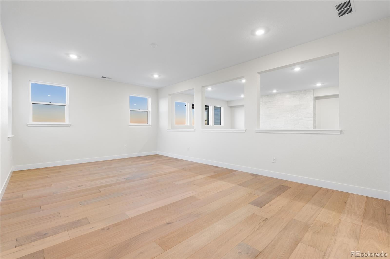 Parker, Colorado, 80134, United States, 7 Bedrooms Bedrooms, ,7 BathroomsBathrooms,Residential,Active,1988478