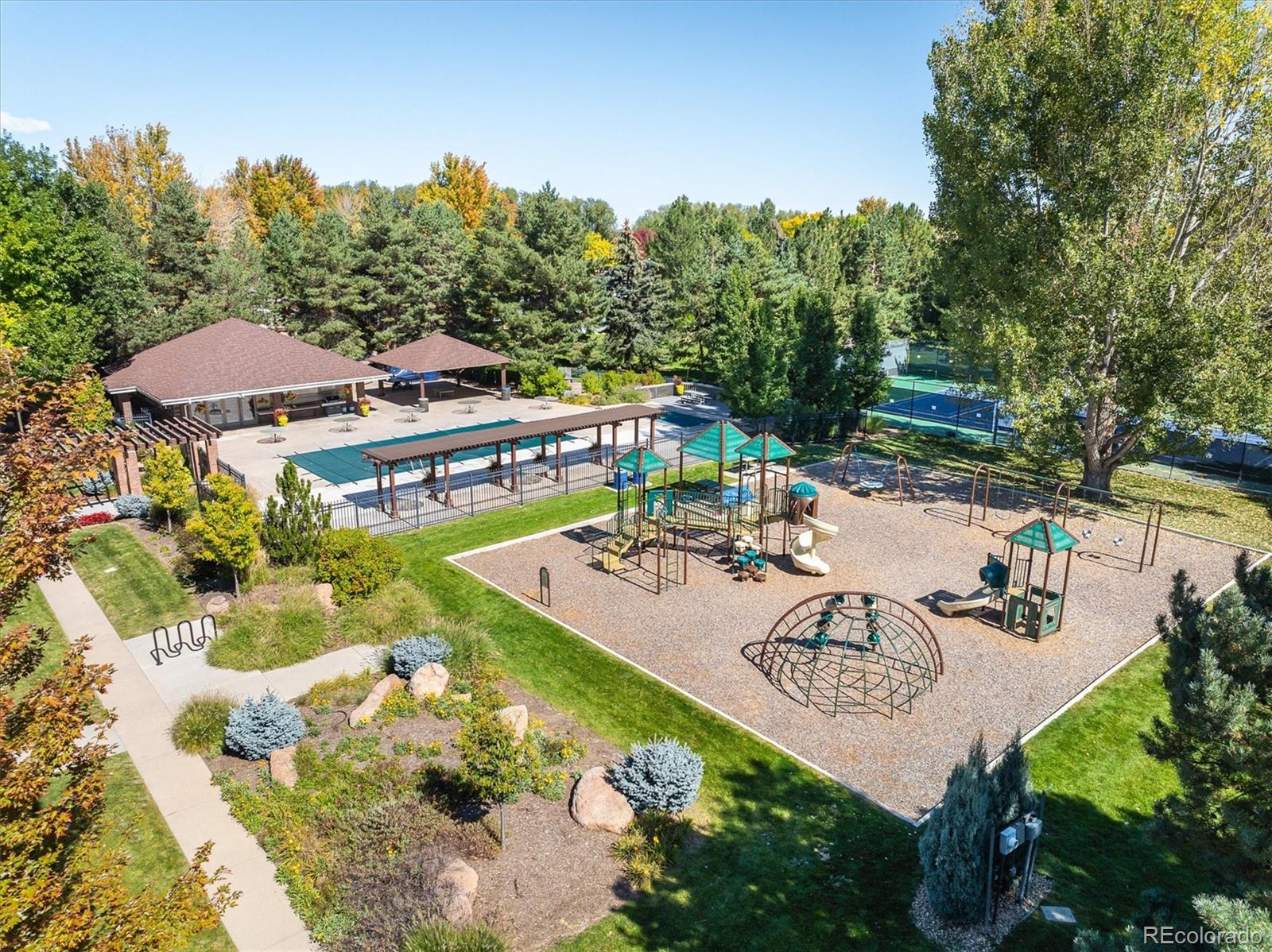 Lafayette, Colorado, 80026, United States, 4 Bedrooms Bedrooms, ,3 BathroomsBathrooms,Residential,Active,1960130