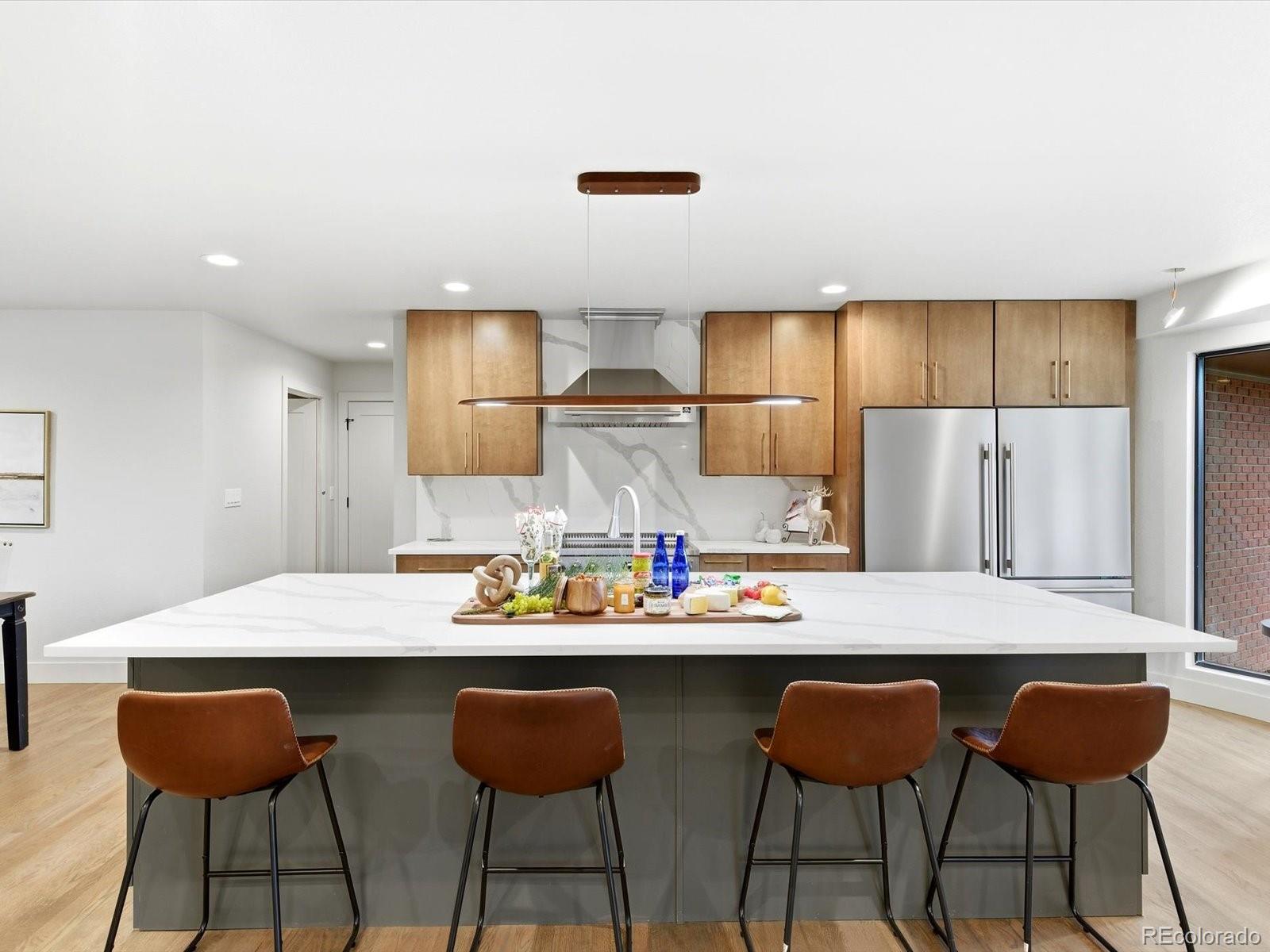 Englewood, Colorado, 80113, United States, 4 Bedrooms Bedrooms, ,5 BathroomsBathrooms,Residential,Active,2006786