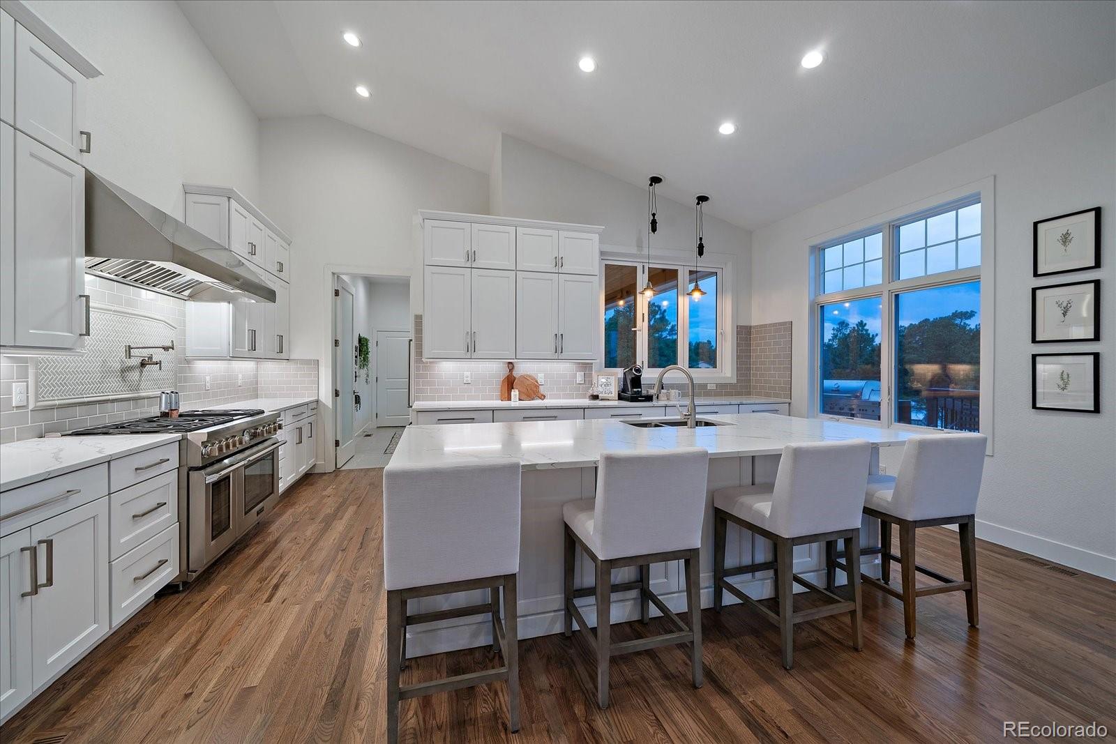 Parker, Colorado, 80138, United States, 4 Bedrooms Bedrooms, ,6 BathroomsBathrooms,Residential,Contingent,2052131