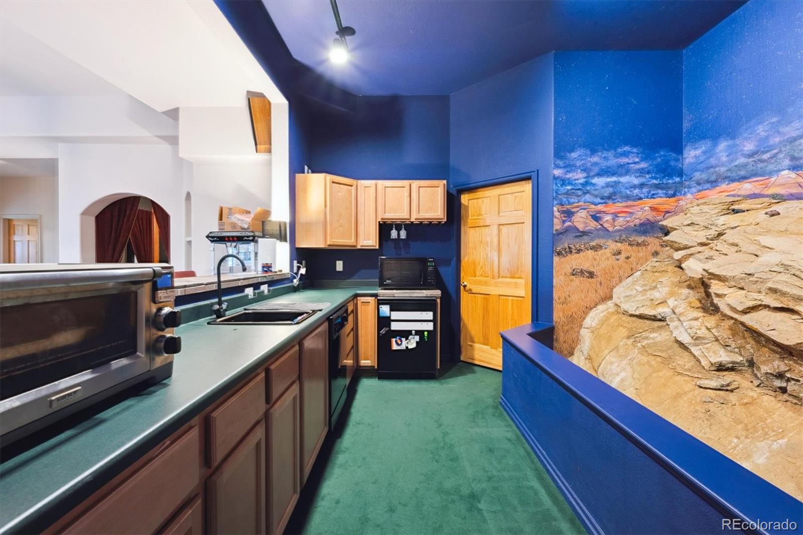 Evergreen, Colorado, 80439, United States, 4 Bedrooms Bedrooms, ,5 BathroomsBathrooms,Residential,Active,1899904