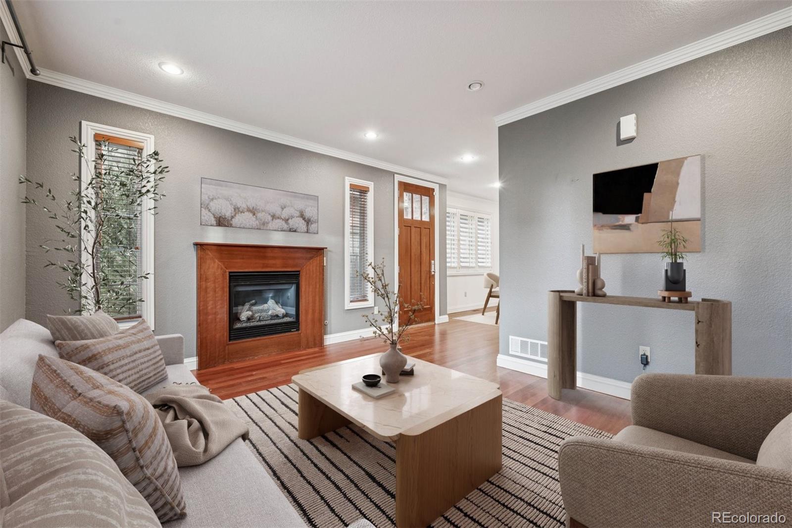 Denver, Colorado, 80209, United States, 3 Bedrooms Bedrooms, ,4 BathroomsBathrooms,Residential,Active,2006895