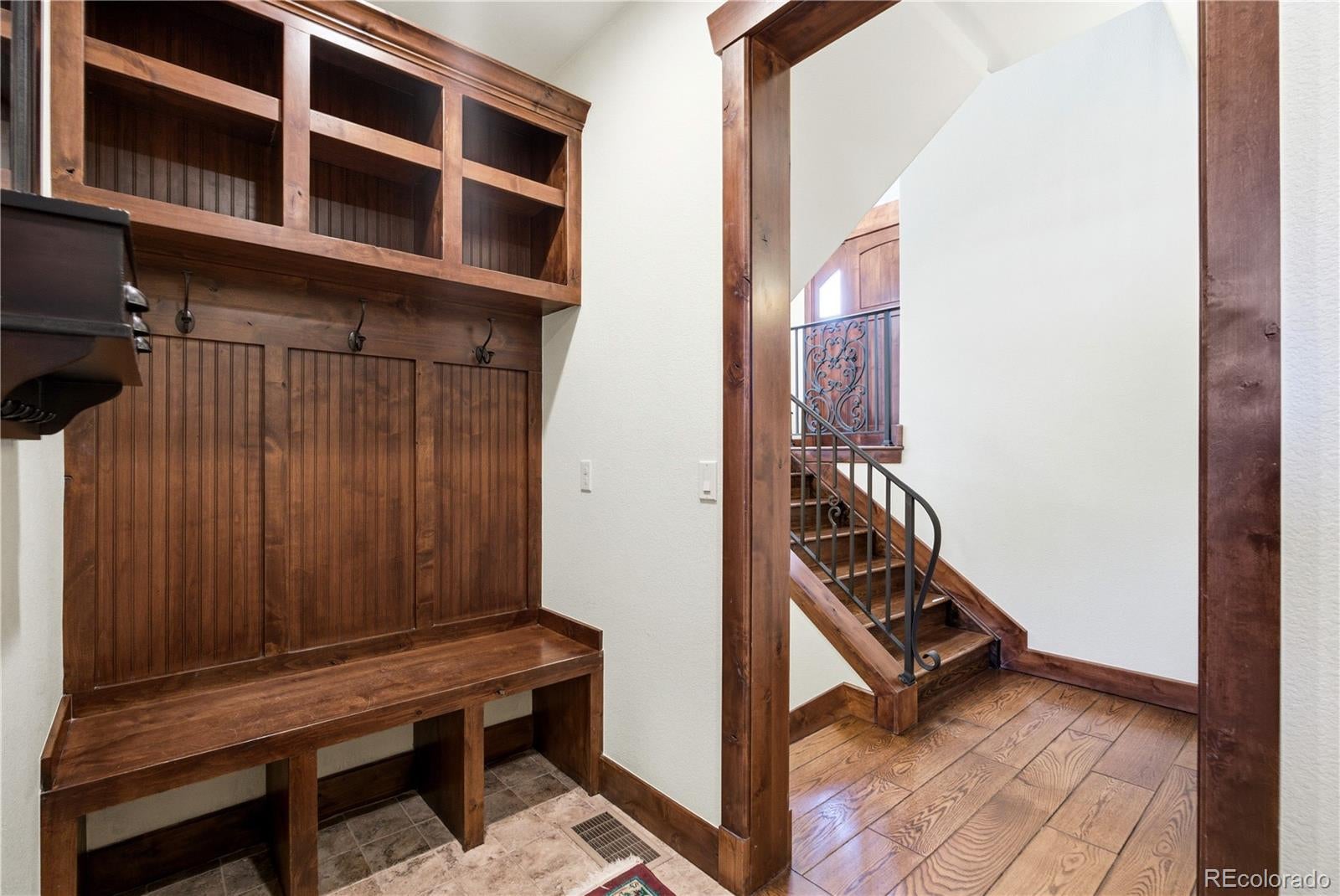 Castle Rock, Colorado, 80108, United States, 4 Bedrooms Bedrooms, ,5 BathroomsBathrooms,Residential,Active,2007242