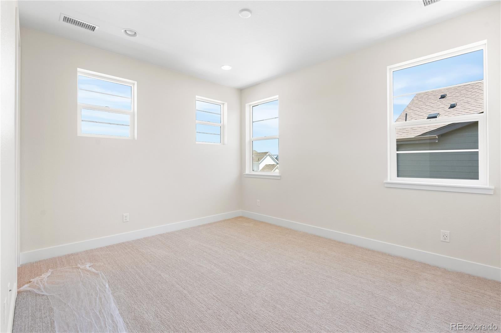 Castle Pines, Colorado, 80108, United States, 7 Bedrooms Bedrooms, ,7 BathroomsBathrooms,Residential,Active,1889020