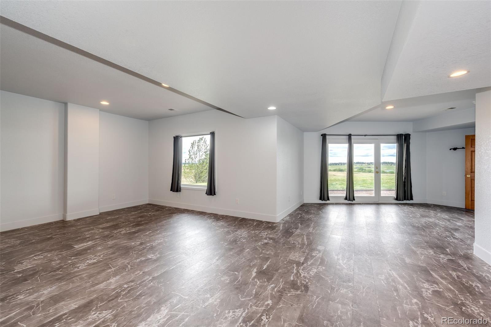 Elizabeth, Colorado, 80107, United States, 4 Bedrooms Bedrooms, ,4 BathroomsBathrooms,Residential,Active,1914931
