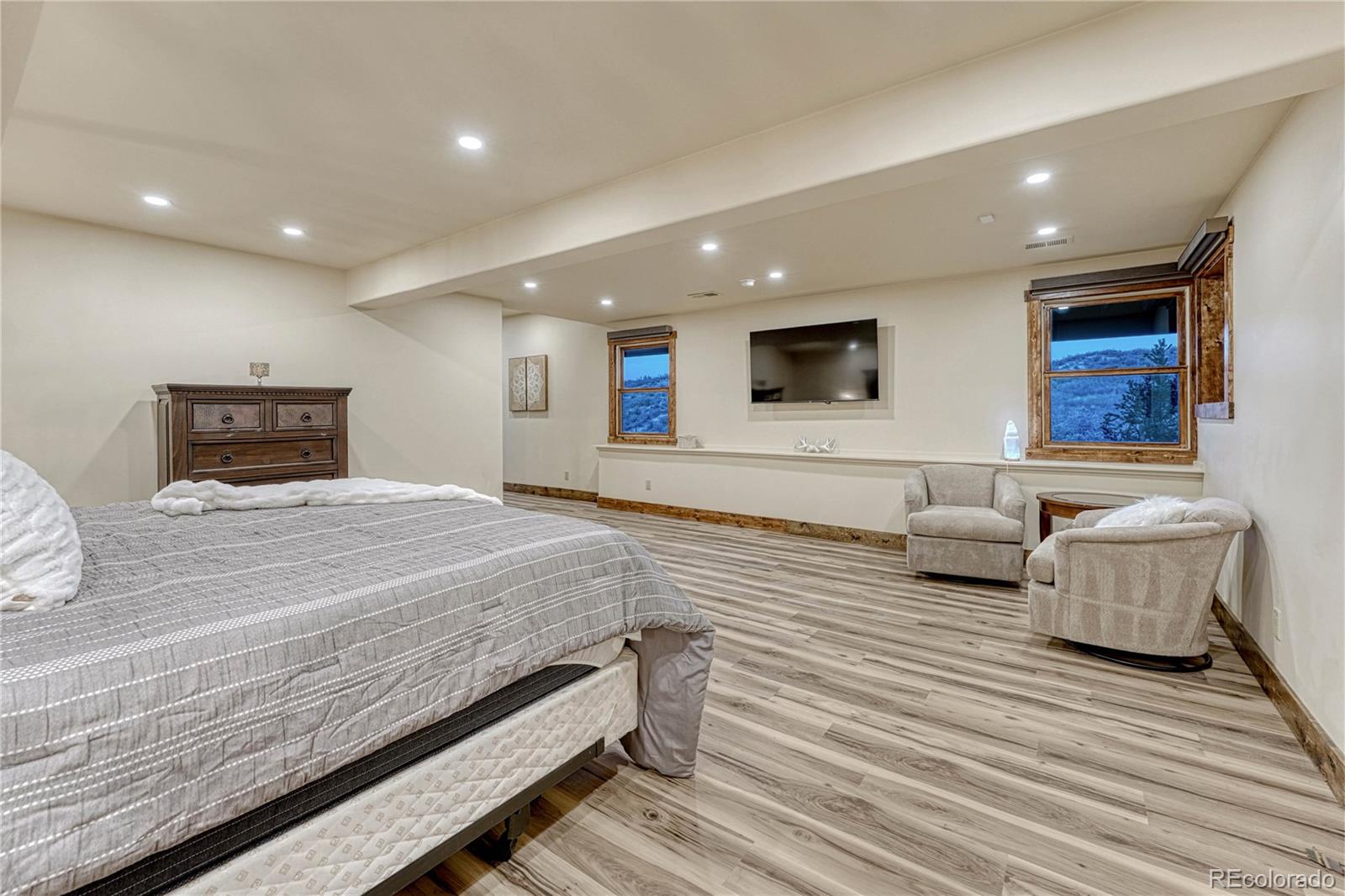 Sedalia, Colorado, 80135, United States, 4 Bedrooms Bedrooms, ,4 BathroomsBathrooms,Residential,Active,1986887