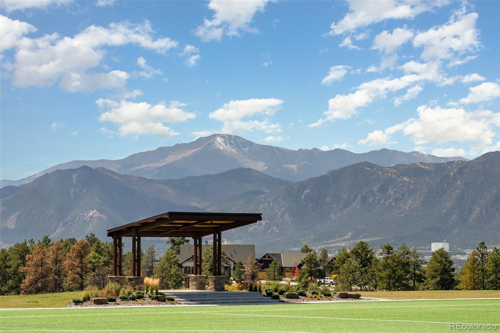 Monument, Colorado, 80132, United States, 5 Bedrooms Bedrooms, ,4 BathroomsBathrooms,Residential,Contingent,1992315