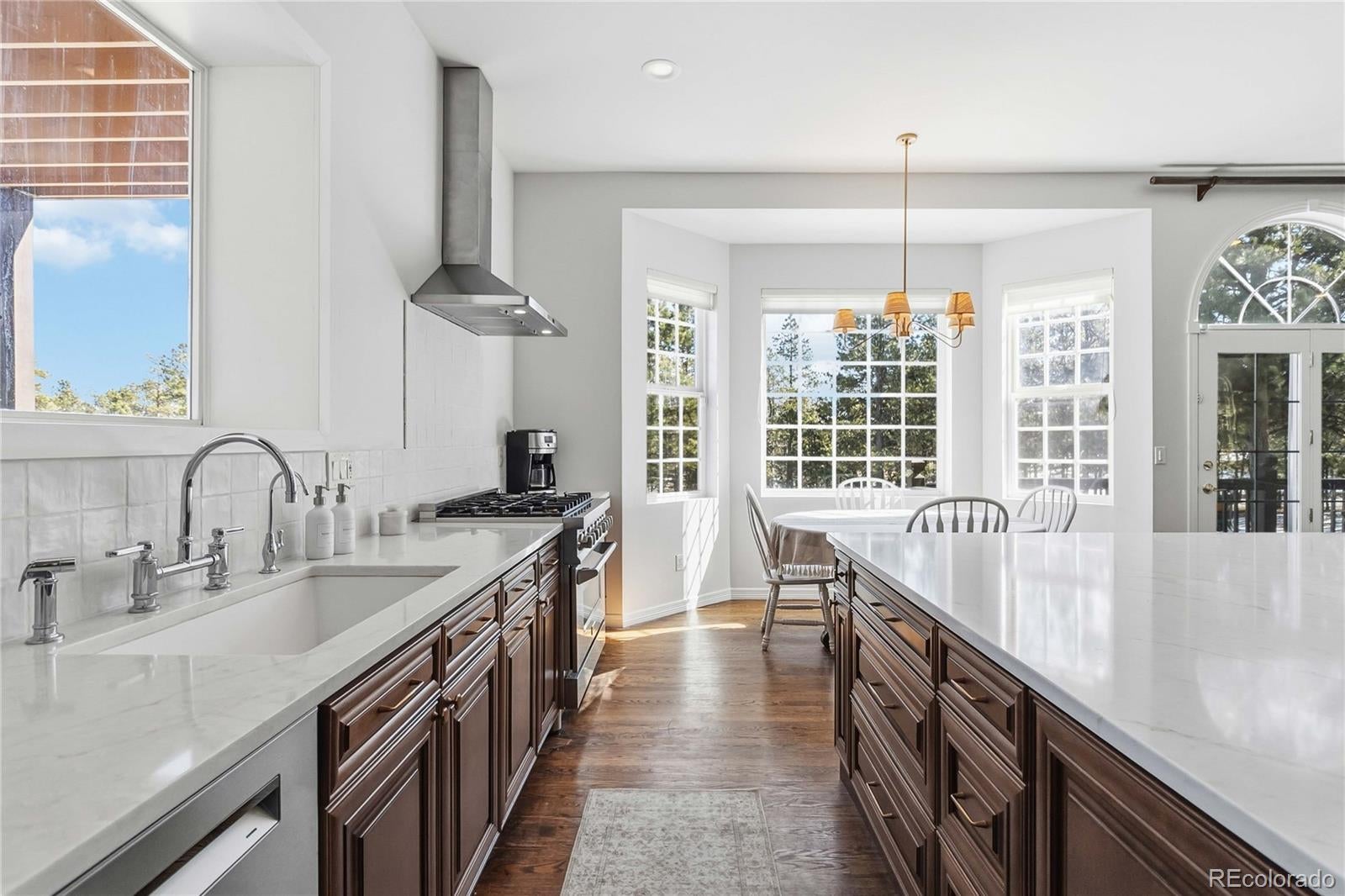 Colorado Springs, Colorado, 80908, United States, 9 Bedrooms Bedrooms, ,6 BathroomsBathrooms,Residential,Active,2015791