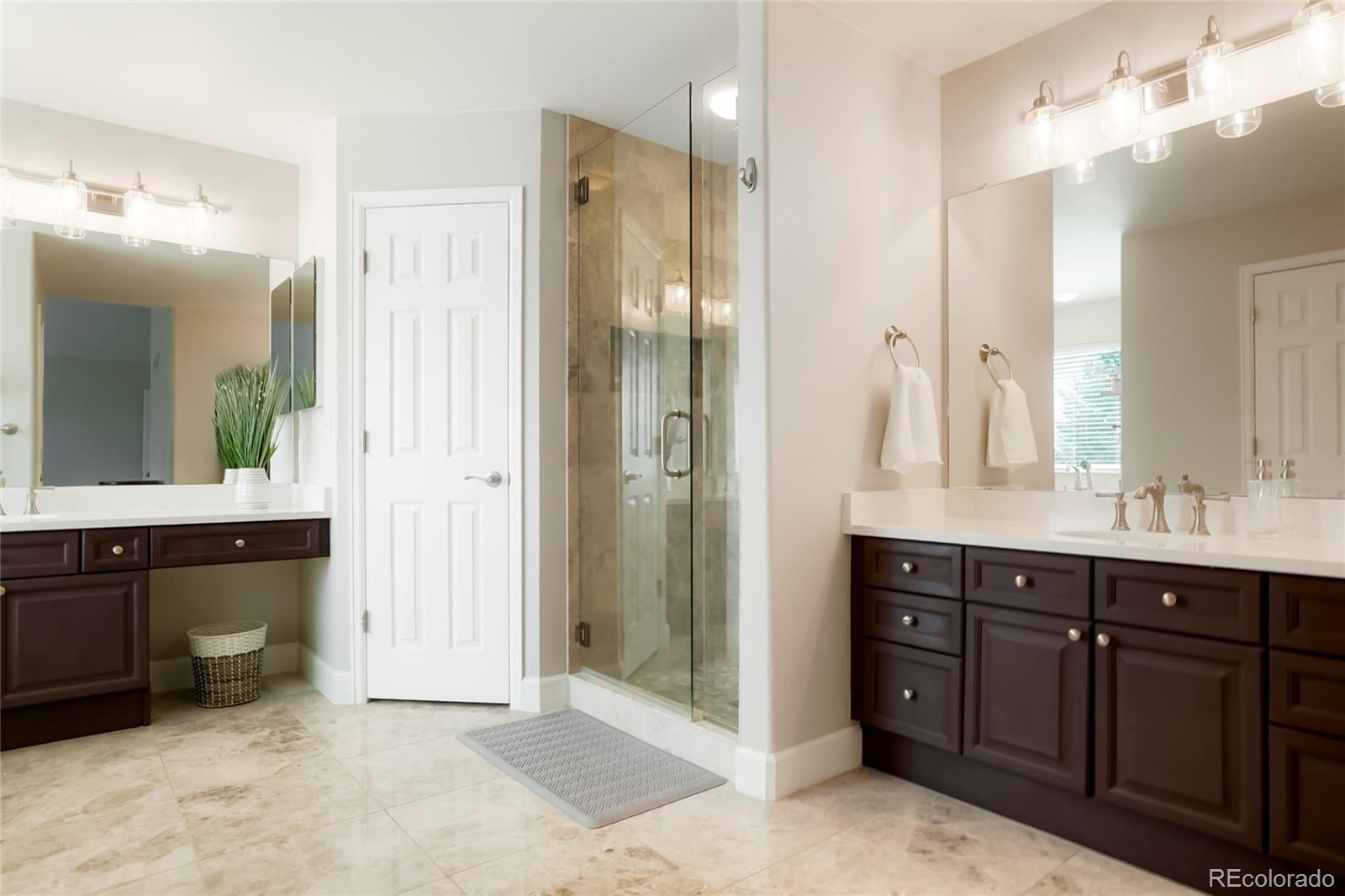 Highlands Ranch, Colorado, 80126, United States, 5 Bedrooms Bedrooms, ,5 BathroomsBathrooms,Residential,Active,1922291