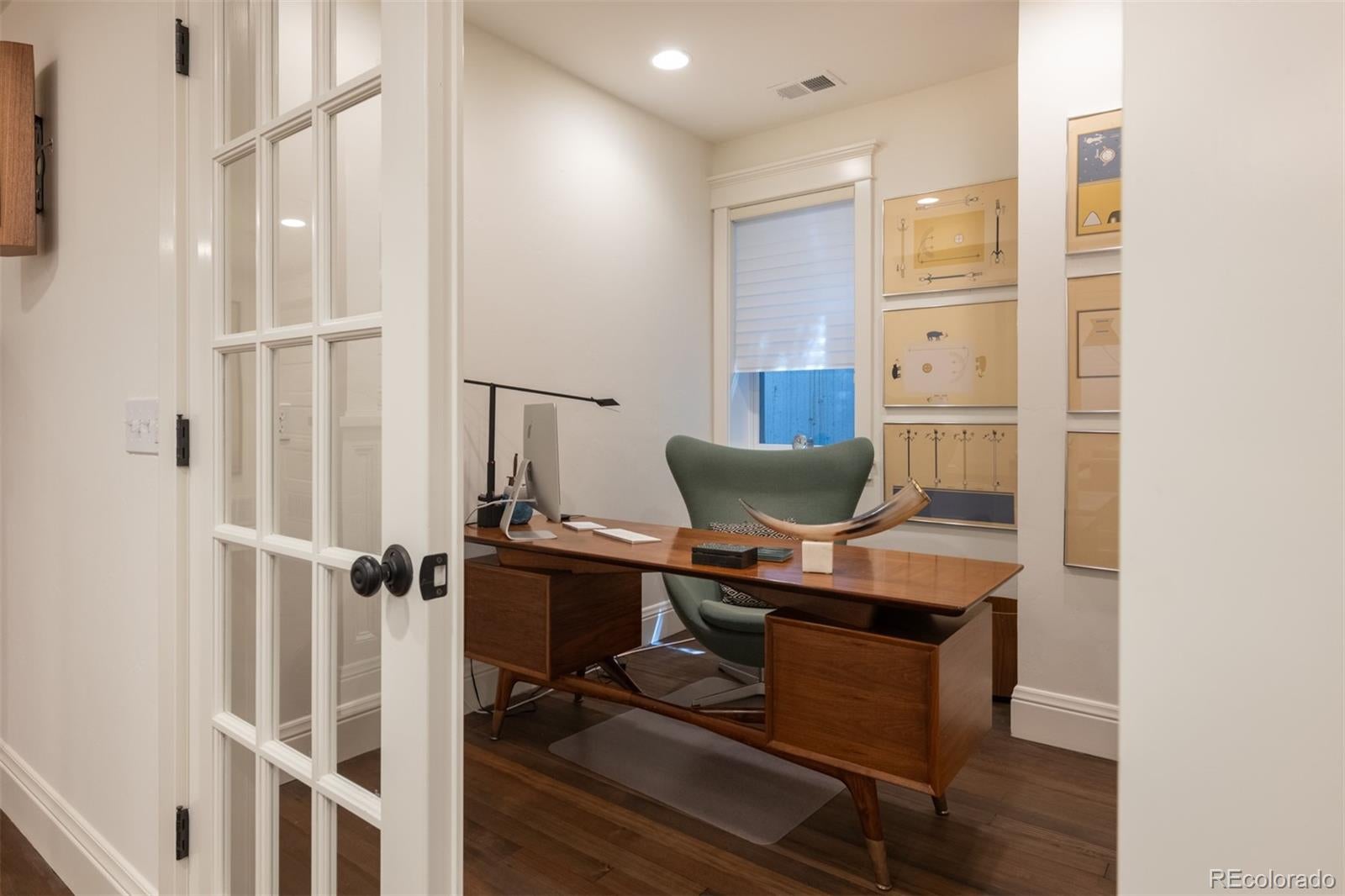 Boulder, Colorado, 80302, United States, 4 Bedrooms Bedrooms, ,5 BathroomsBathrooms,Residential,Active,1953427