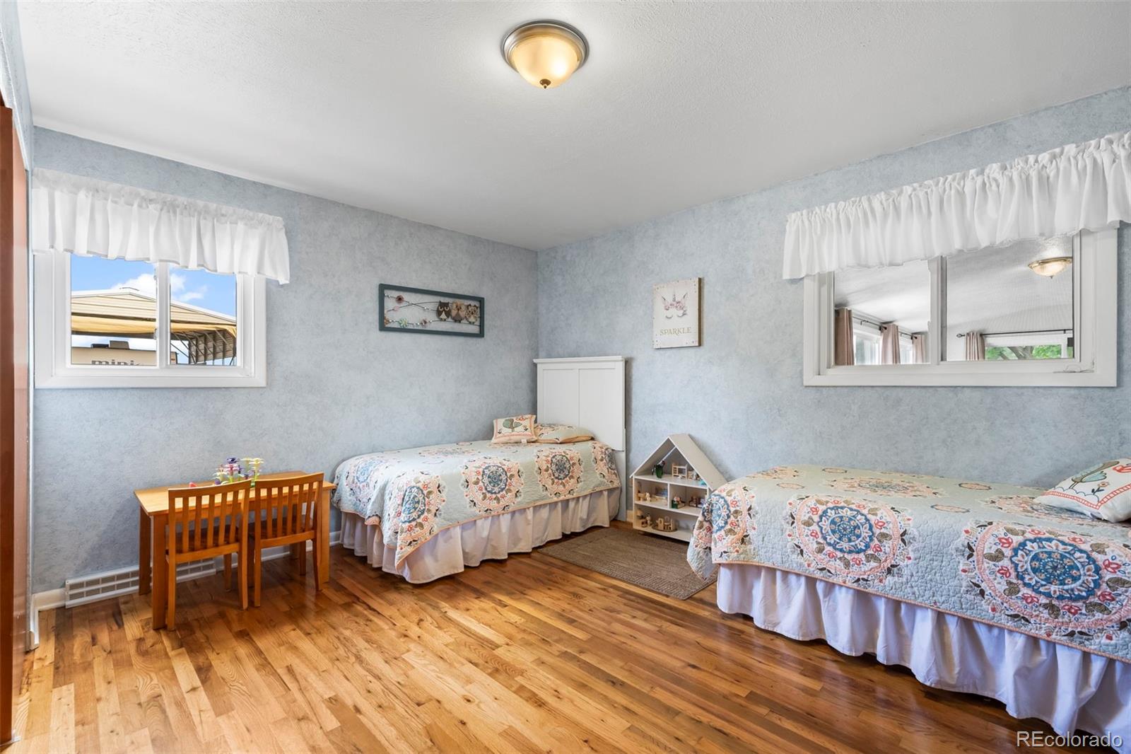 Boulder, Colorado, 80303, United States, 4 Bedrooms Bedrooms, ,3 BathroomsBathrooms,Residential,Active,1953379