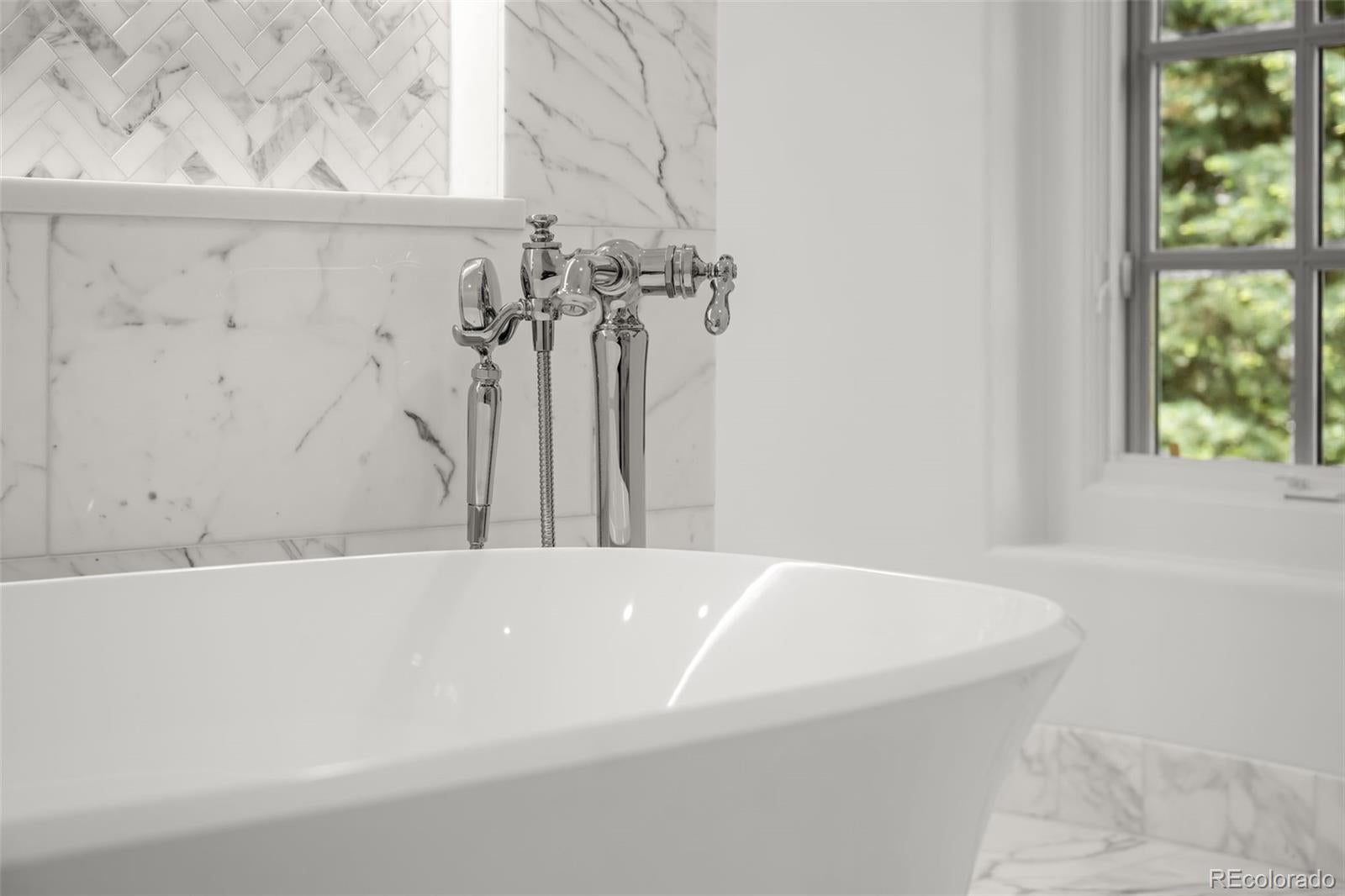 Cherry Hills Village, Colorado, 80113, United States, ,9 BathroomsBathrooms,Residential,Active,1820487