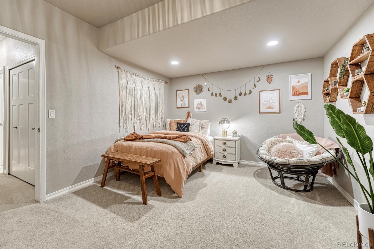 Colorado Springs, Colorado, 80921, United States, 6 Bedrooms Bedrooms, ,6 BathroomsBathrooms,Residential,Active,1889032