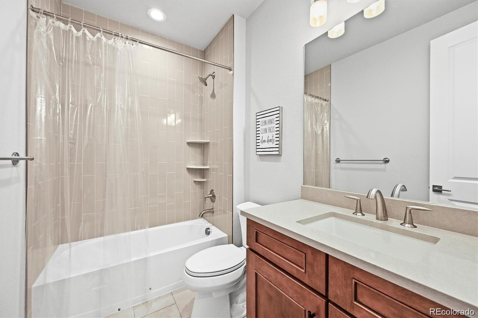 Castle Rock, Colorado, 80104, United States, 7 Bedrooms Bedrooms, ,6 BathroomsBathrooms,Residential,Active,1953382