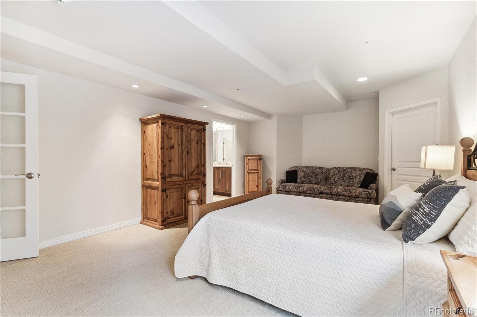 Castle Rock, Colorado, 80108, United States, 4 Bedrooms Bedrooms, ,5 BathroomsBathrooms,Residential,Active,1888500