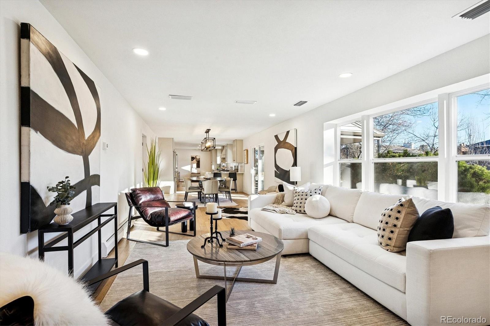 Denver, Colorado, 80237, United States, 5 Bedrooms Bedrooms, ,4 BathroomsBathrooms,Residential,Active,2008256