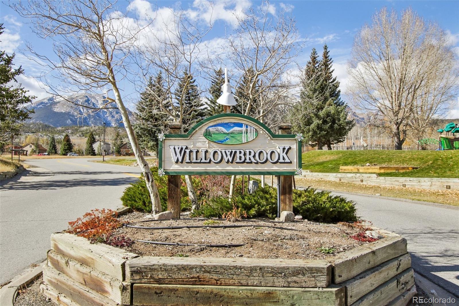 Silverthorne, Colorado, 80498, United States, 3 Bedrooms Bedrooms, ,2 BathroomsBathrooms,Residential,Active,1992542