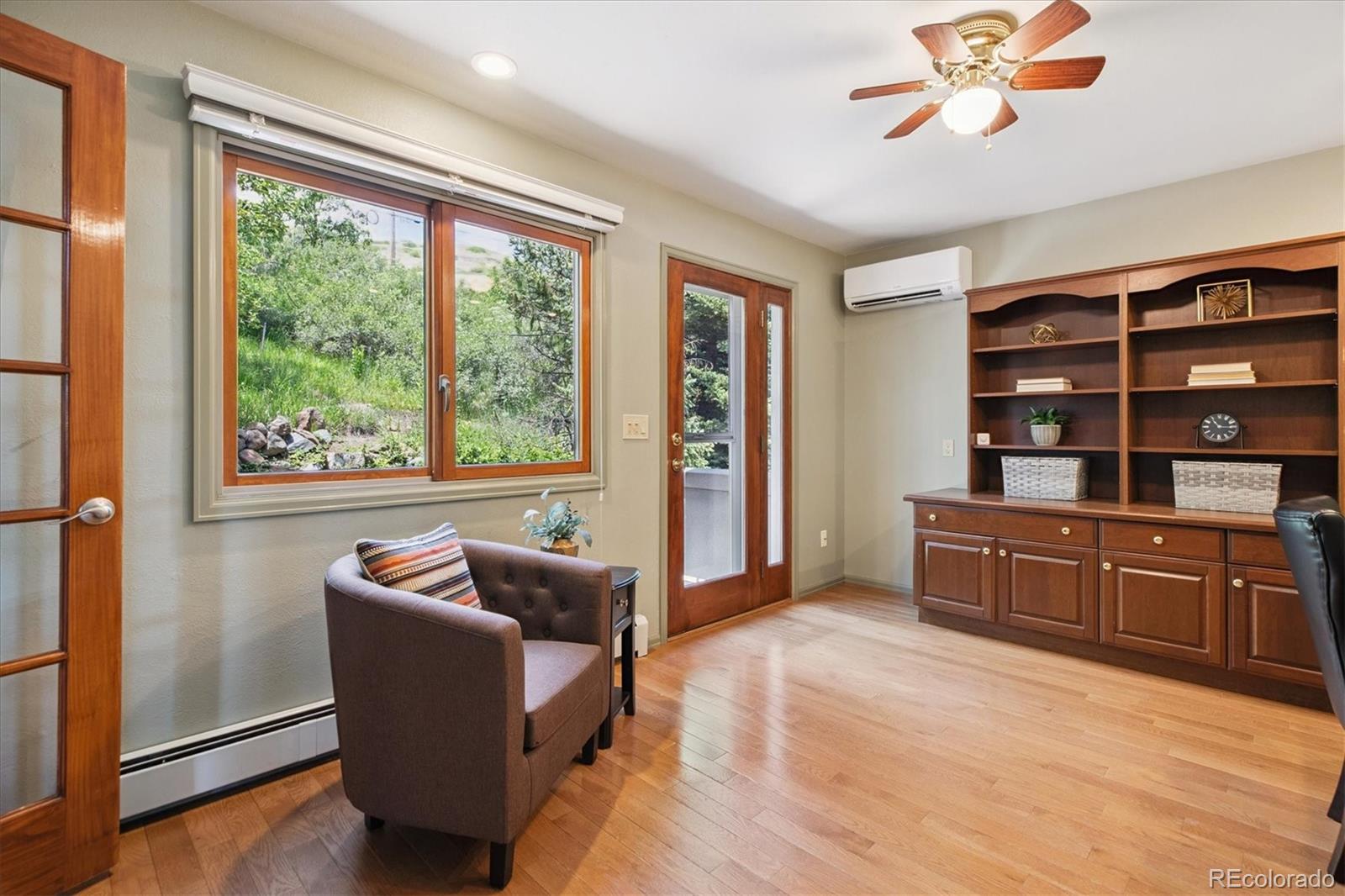 Golden, Colorado, 80401, United States, 3 Bedrooms Bedrooms, ,3 BathroomsBathrooms,Residential,Active,1863484