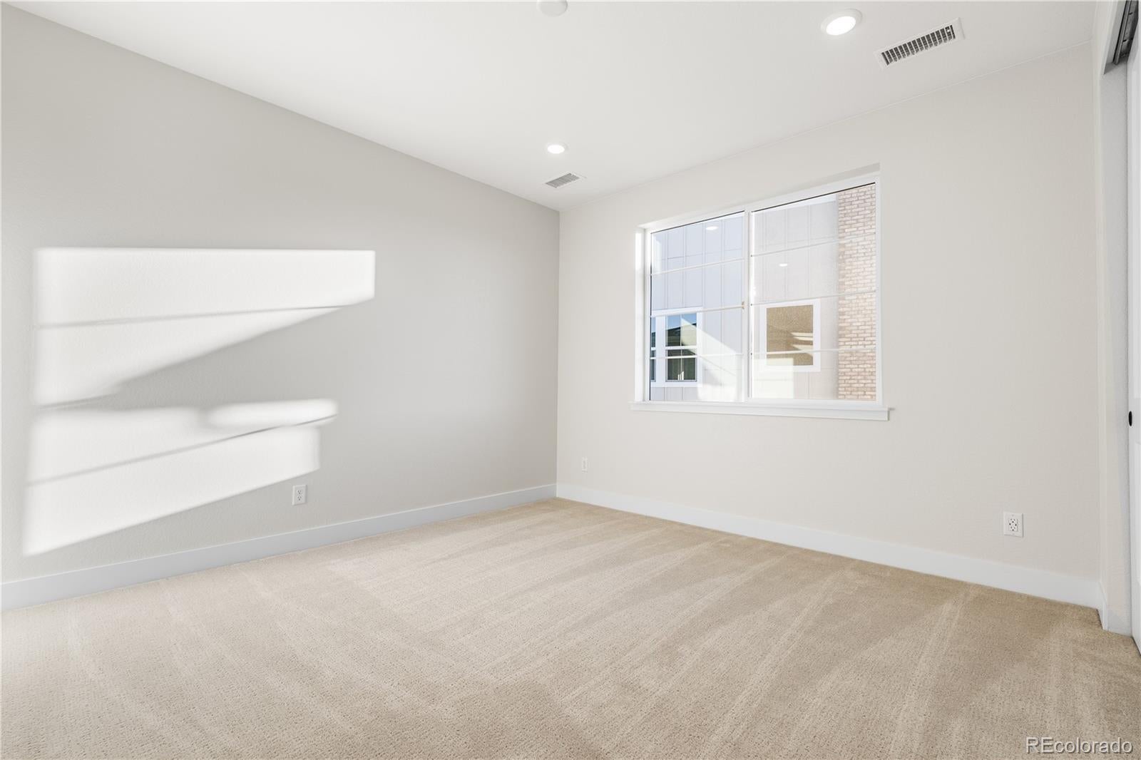 Castle Pines, Colorado, 80108, United States, 7 Bedrooms Bedrooms, ,7 BathroomsBathrooms,Residential,Active,2016708