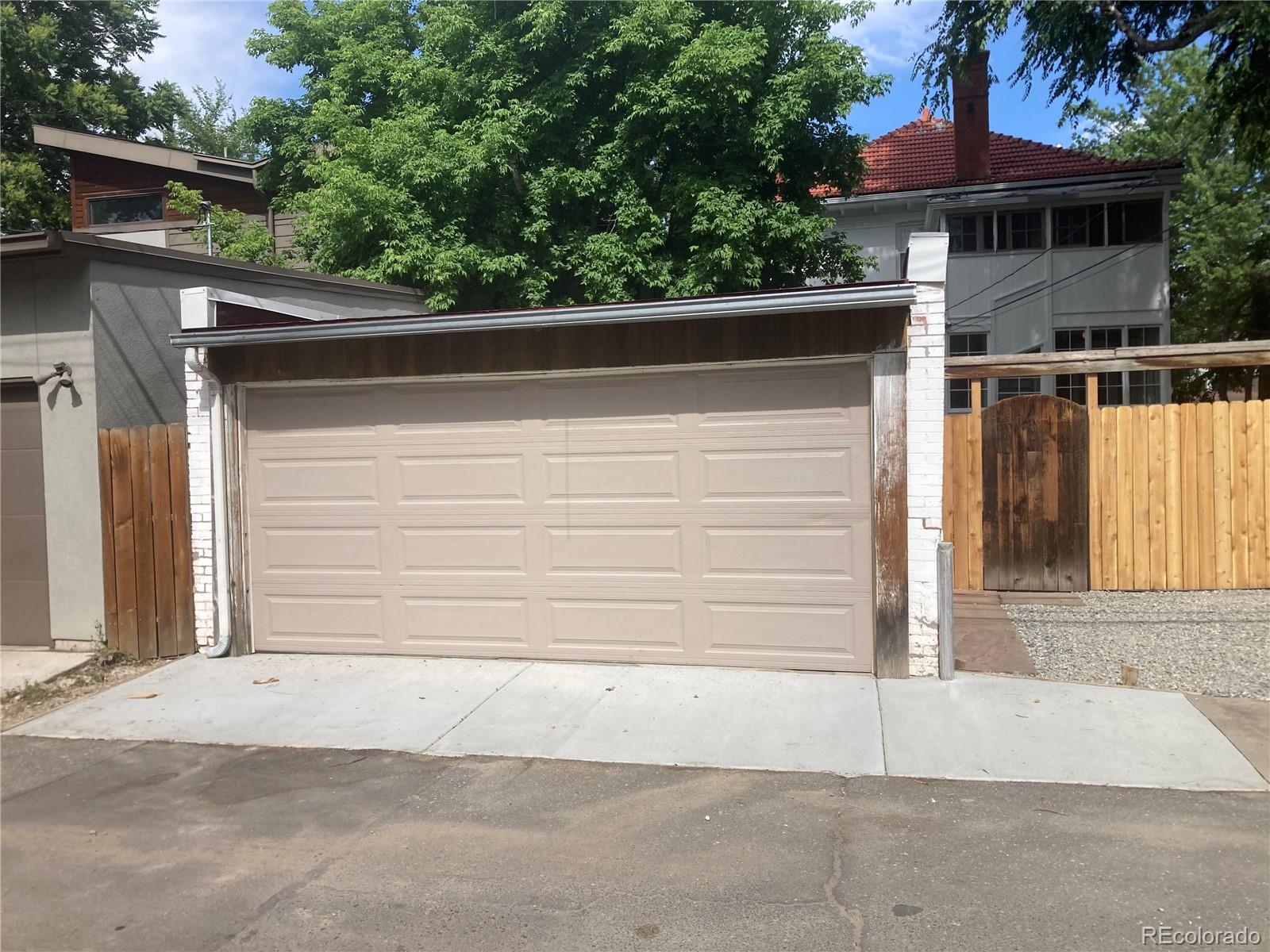 Denver, Colorado, 80206, United States, 6 Bedrooms Bedrooms, ,3 BathroomsBathrooms,Residential,Active,1798154