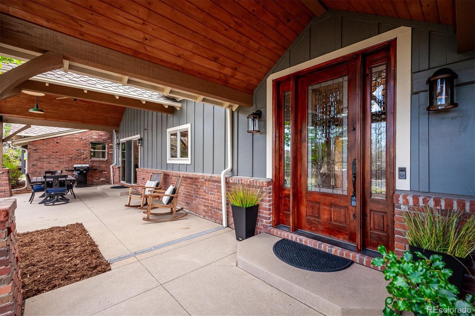 Lakewood, Colorado, 80227, United States, 4 Bedrooms Bedrooms, ,4 BathroomsBathrooms,Residential,Active,2035641