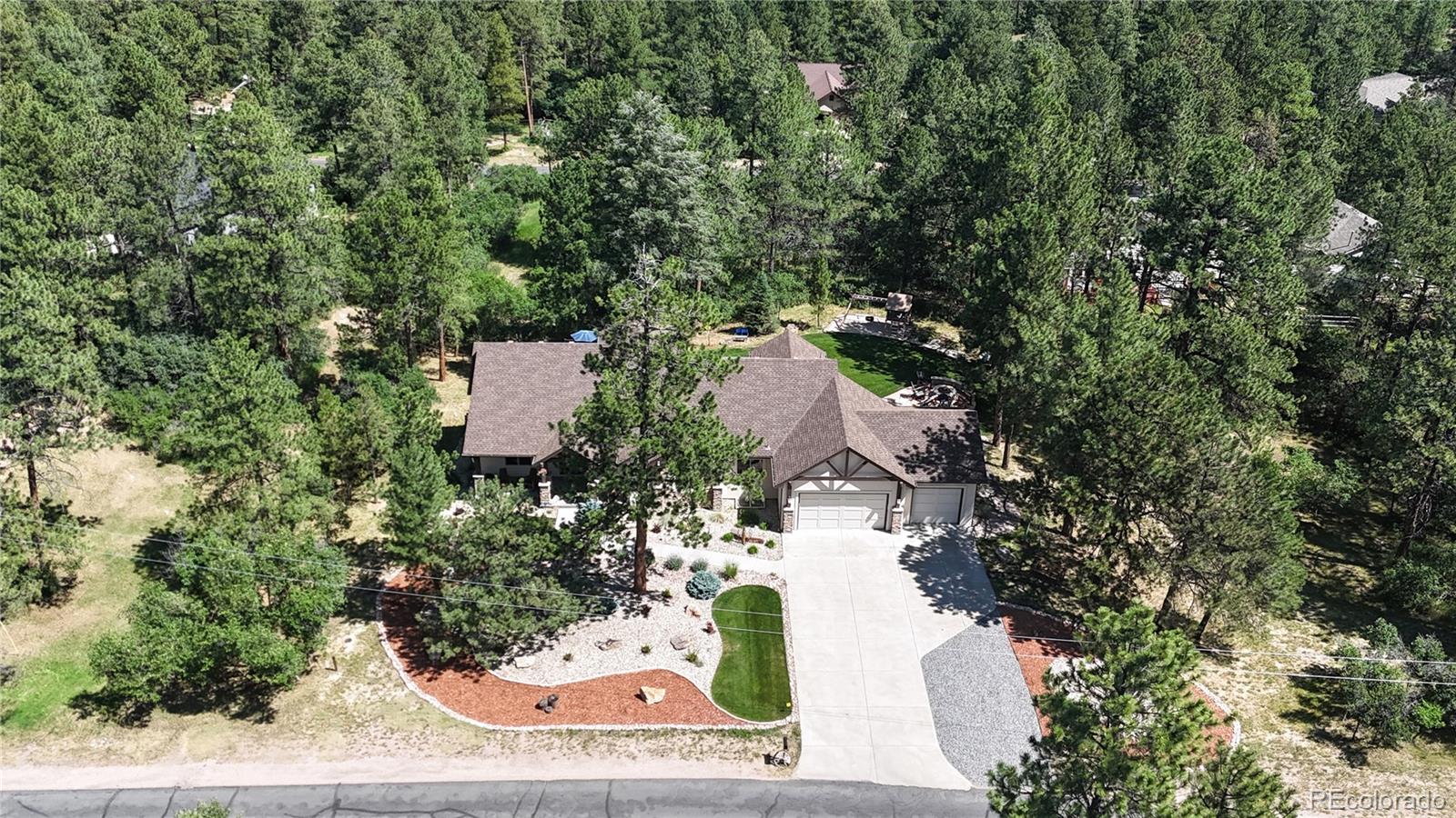 Larkspur, Colorado, 80118, United States, 4 Bedrooms Bedrooms, ,5 BathroomsBathrooms,Residential,Active,1889490