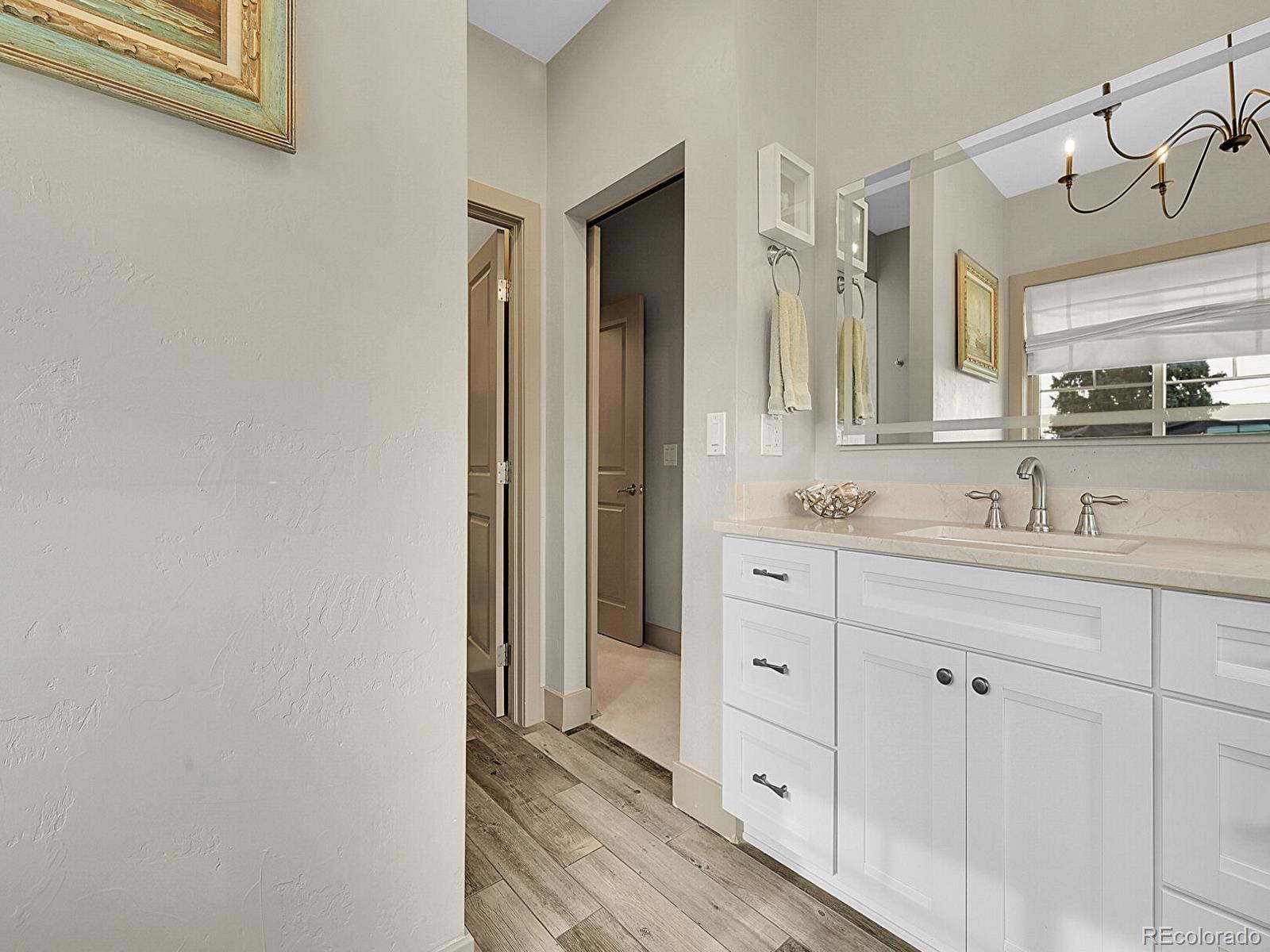 Denver, Colorado, 80212, United States, 4 Bedrooms Bedrooms, ,3 BathroomsBathrooms,Residential,Active,1946316