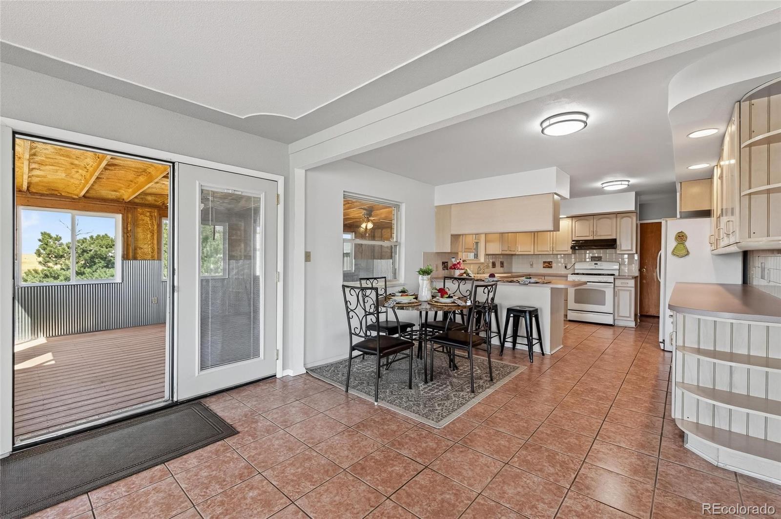 Fort Lupton, Colorado, 80621, United States, 3 Bedrooms Bedrooms, ,3 BathroomsBathrooms,Residential,Active,1927683