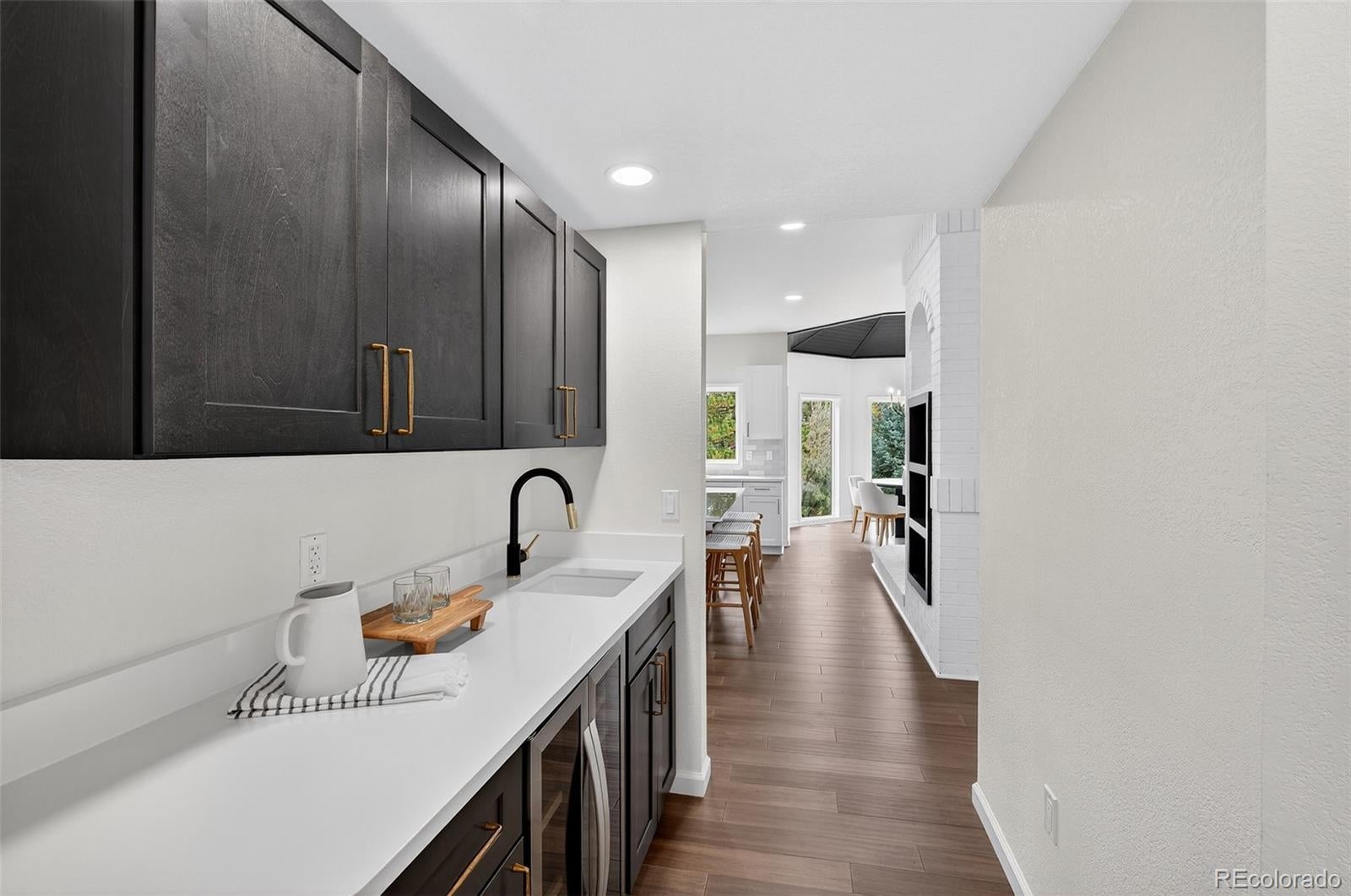 Littleton, Colorado, 80127, United States, 4 Bedrooms Bedrooms, ,5 BathroomsBathrooms,Residential,Active,1961954