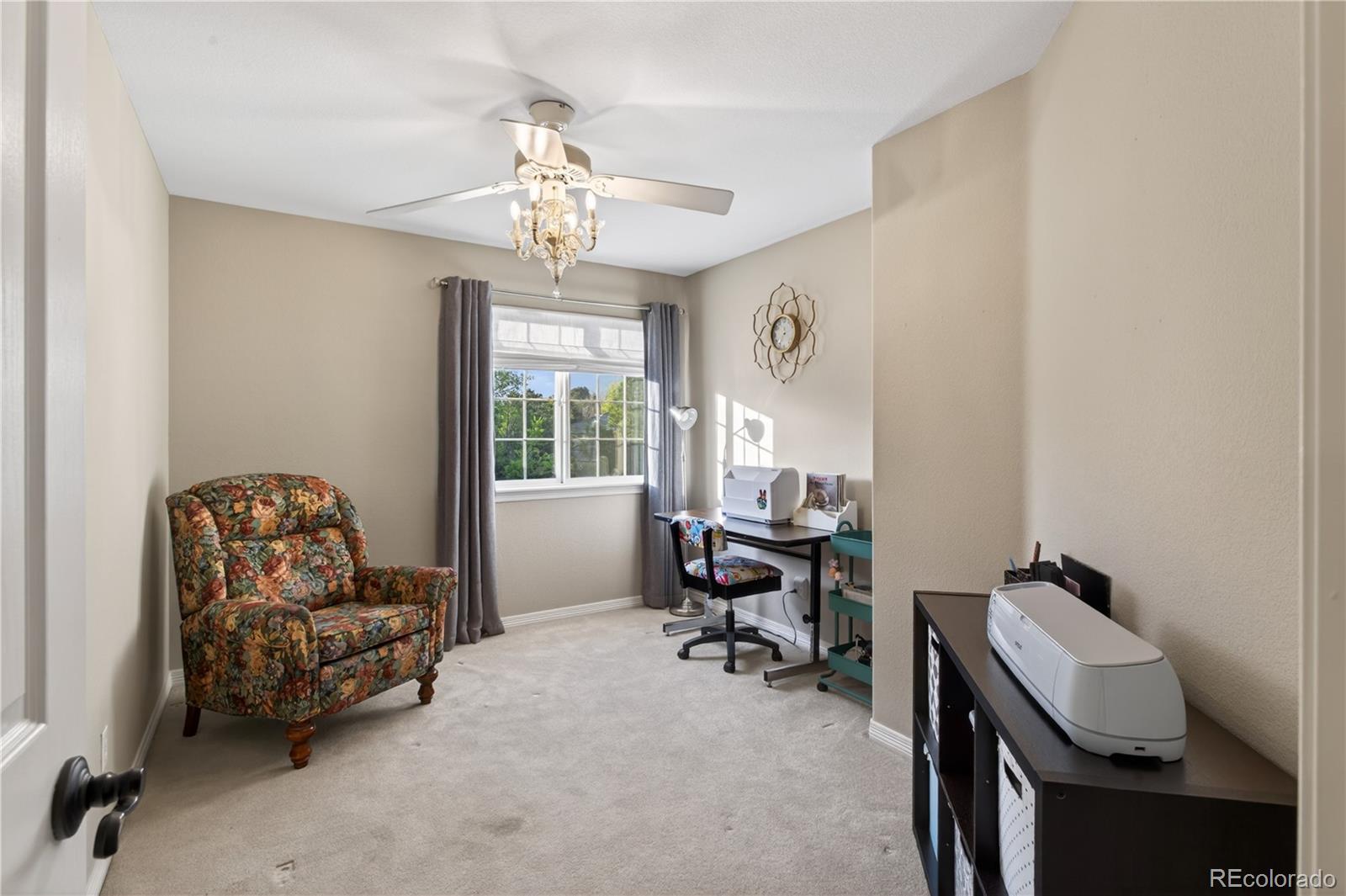 Highlands Ranch, Colorado, 80126, United States, 4 Bedrooms Bedrooms, ,4 BathroomsBathrooms,Residential,Contingent,2045675