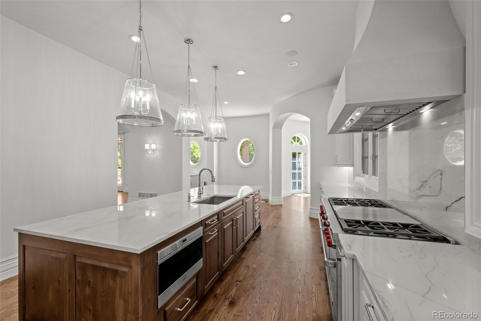 Cherry Hills Village, Colorado, 80113, United States, ,9 BathroomsBathrooms,Residential,Active,1820487