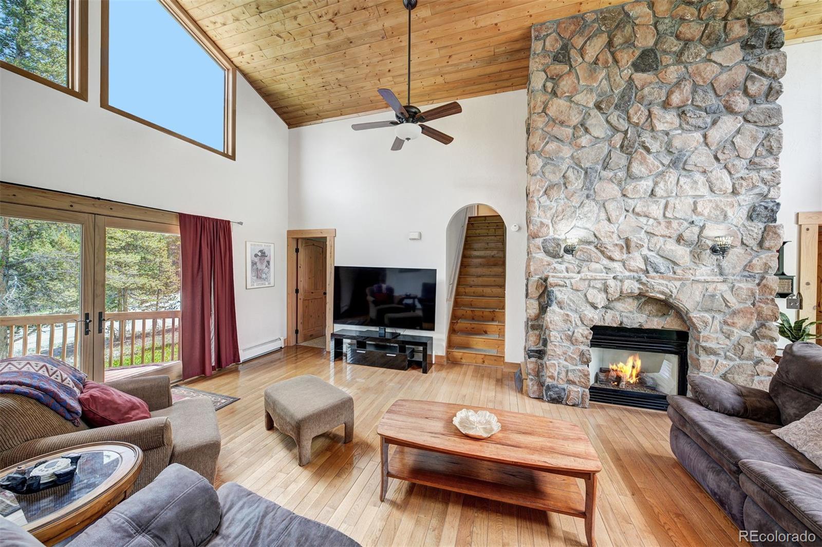 Breckenridge, Colorado, 80424, United States, 6 Bedrooms Bedrooms, ,5 BathroomsBathrooms,Residential,Active,1944016