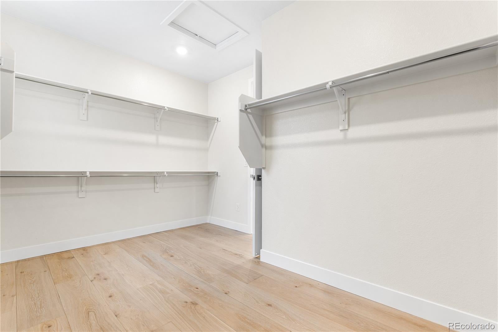 Lone Tree, Colorado, 80134, United States, 6 Bedrooms Bedrooms, ,6 BathroomsBathrooms,Residential,Active,2010173