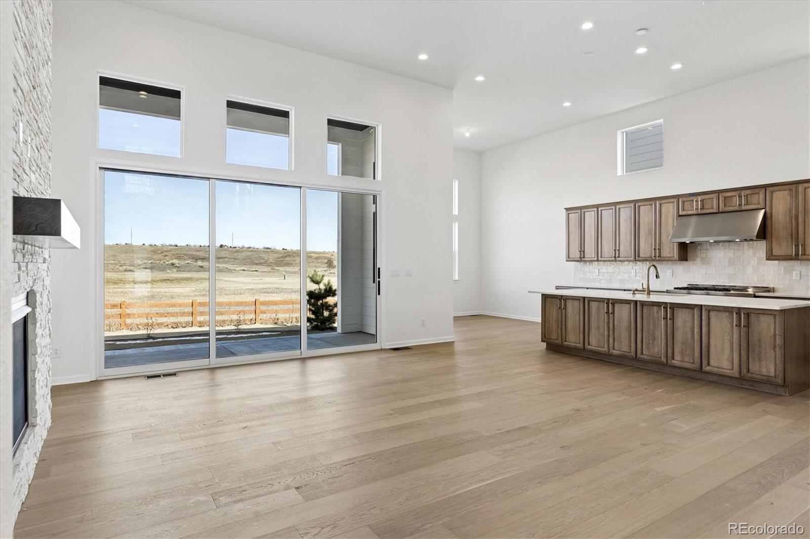 Littleton, Colorado, 80127, United States, 4 Bedrooms Bedrooms, ,4 BathroomsBathrooms,Residential,Active,2015804