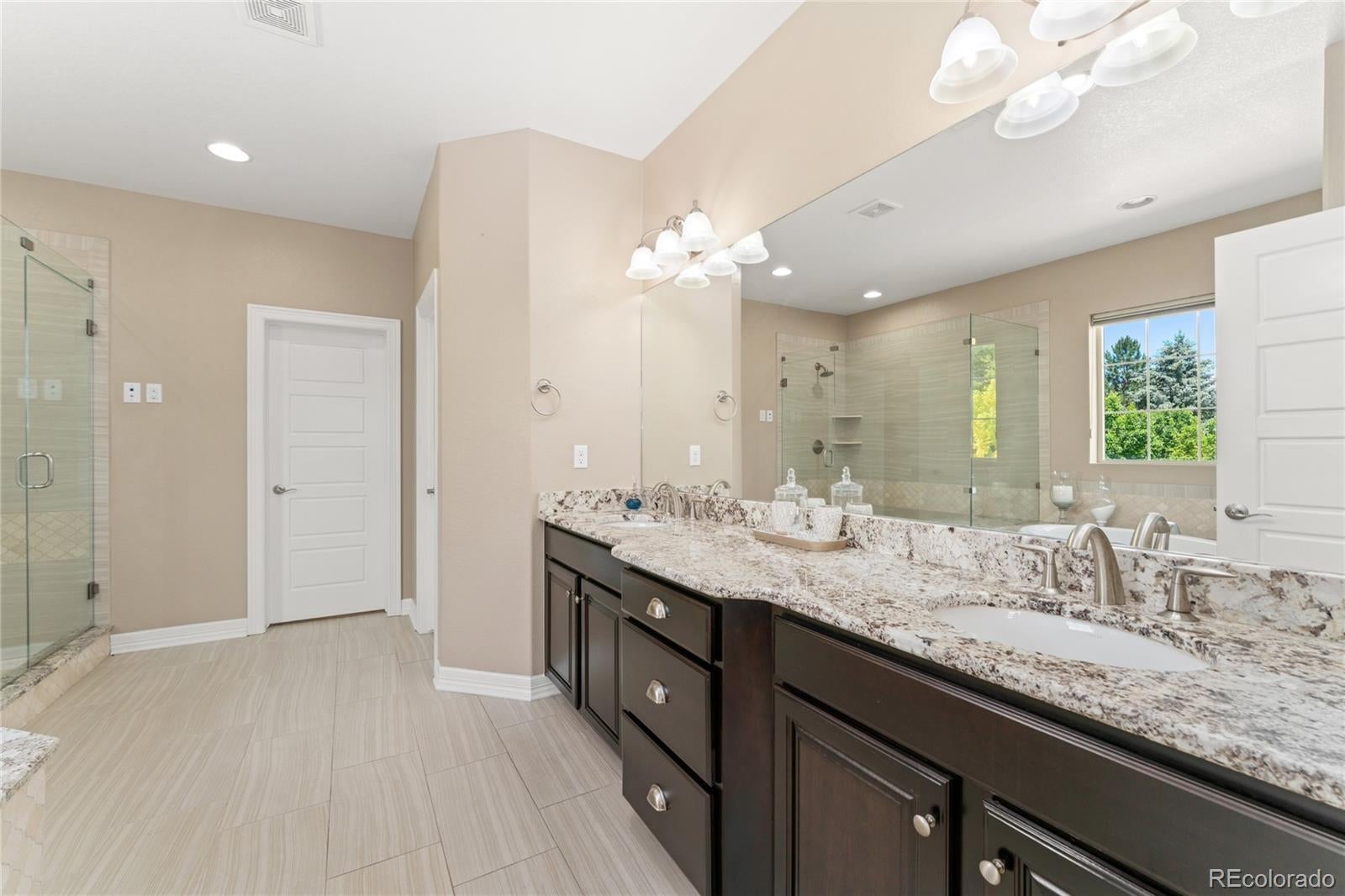 Westminster, Colorado, 80023, United States, 5 Bedrooms Bedrooms, ,5 BathroomsBathrooms,Residential,Active,1926901