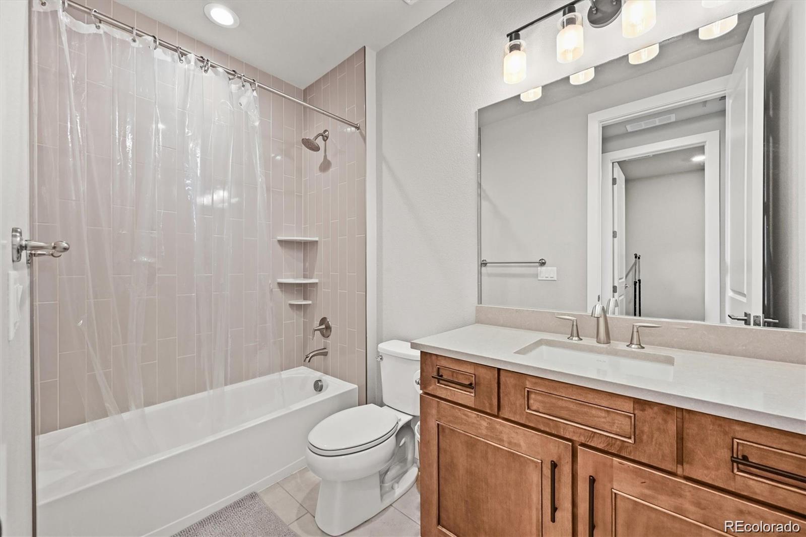 Castle Rock, Colorado, 80104, United States, 7 Bedrooms Bedrooms, ,6 BathroomsBathrooms,Residential,Active,1953382