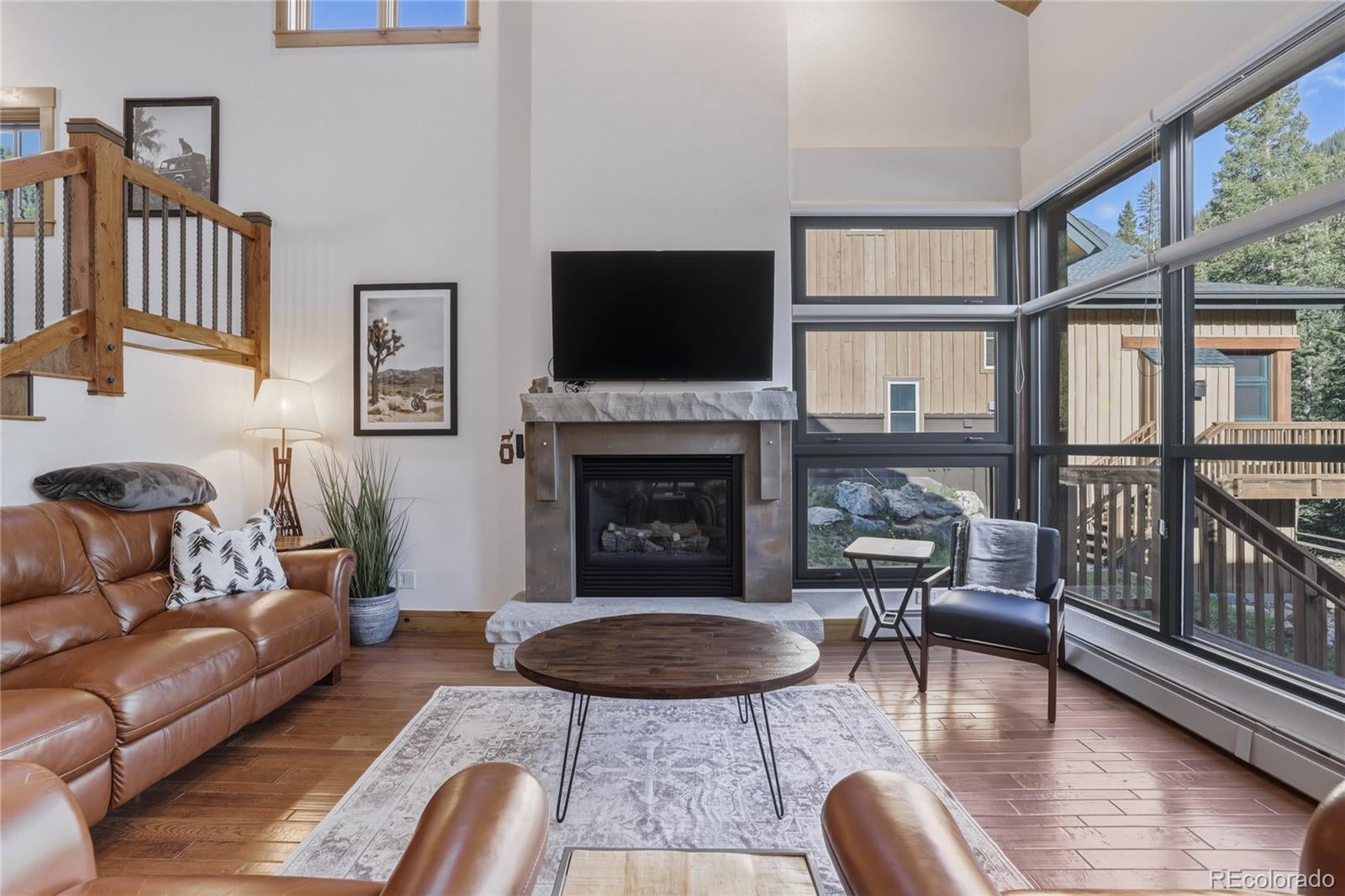 Dillon, Colorado, 80435, United States, 2 Bedrooms Bedrooms, ,3 BathroomsBathrooms,Residential,Active,2051972