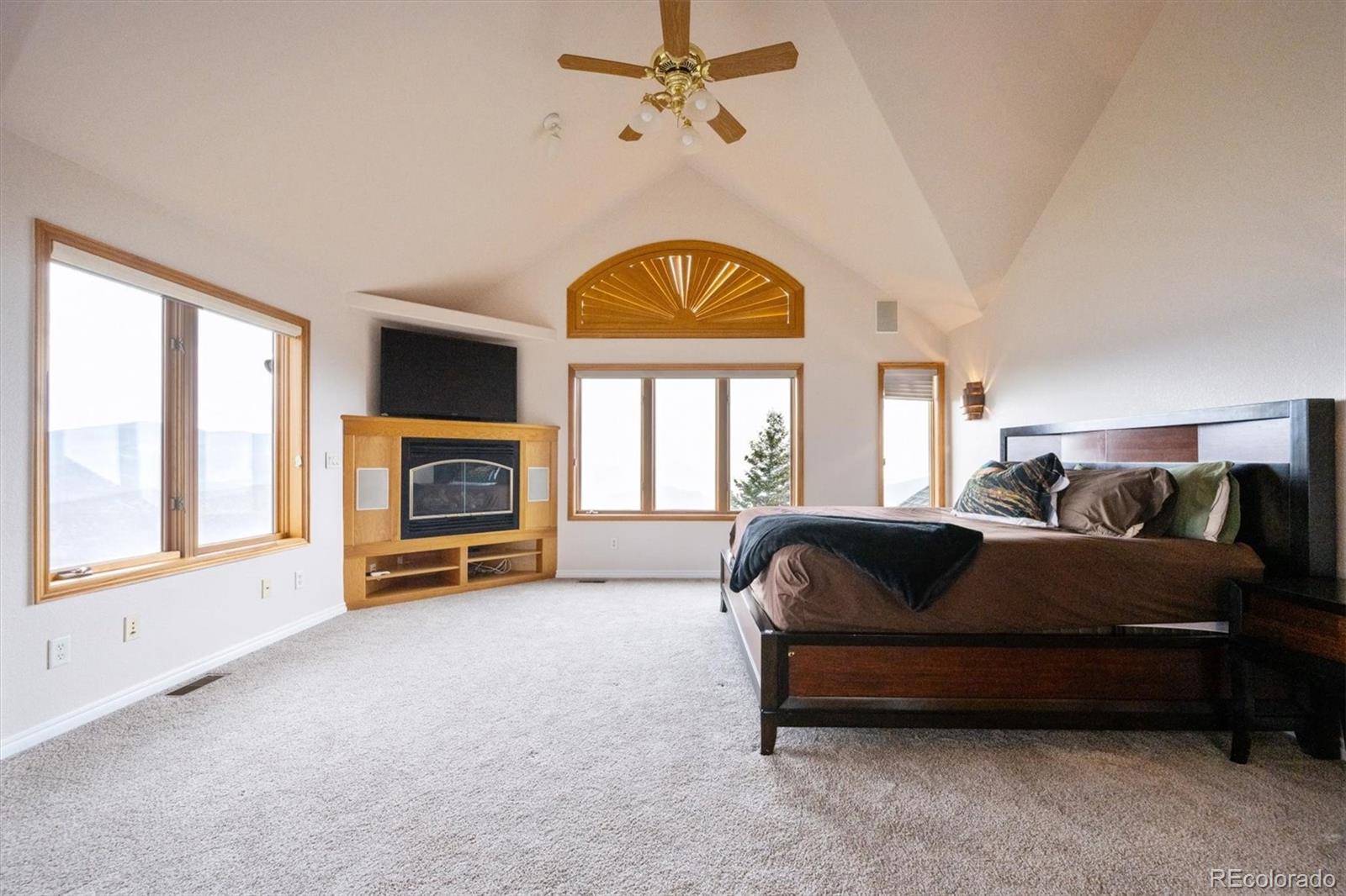 Evergreen, Colorado, 80439, United States, 4 Bedrooms Bedrooms, ,5 BathroomsBathrooms,Residential,Active,1899904
