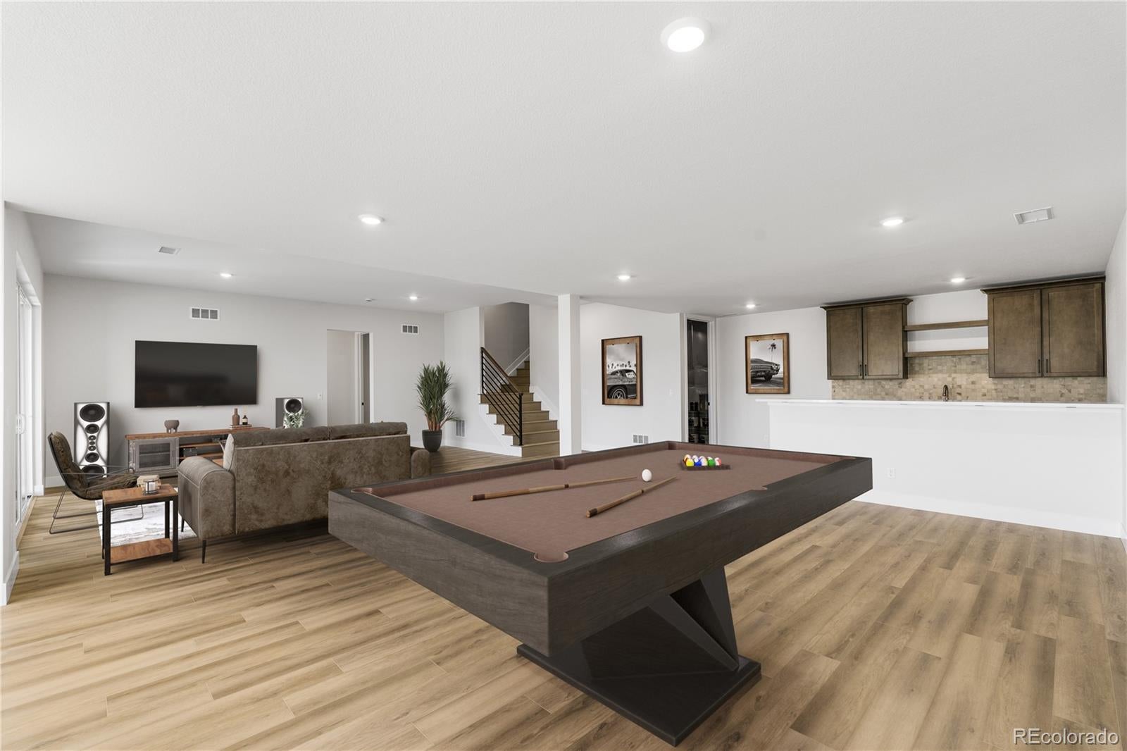 Castle Pines, Colorado, 80108, United States, 7 Bedrooms Bedrooms, ,7 BathroomsBathrooms,Residential,Active,2016708